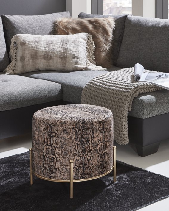 Hocker, 22951