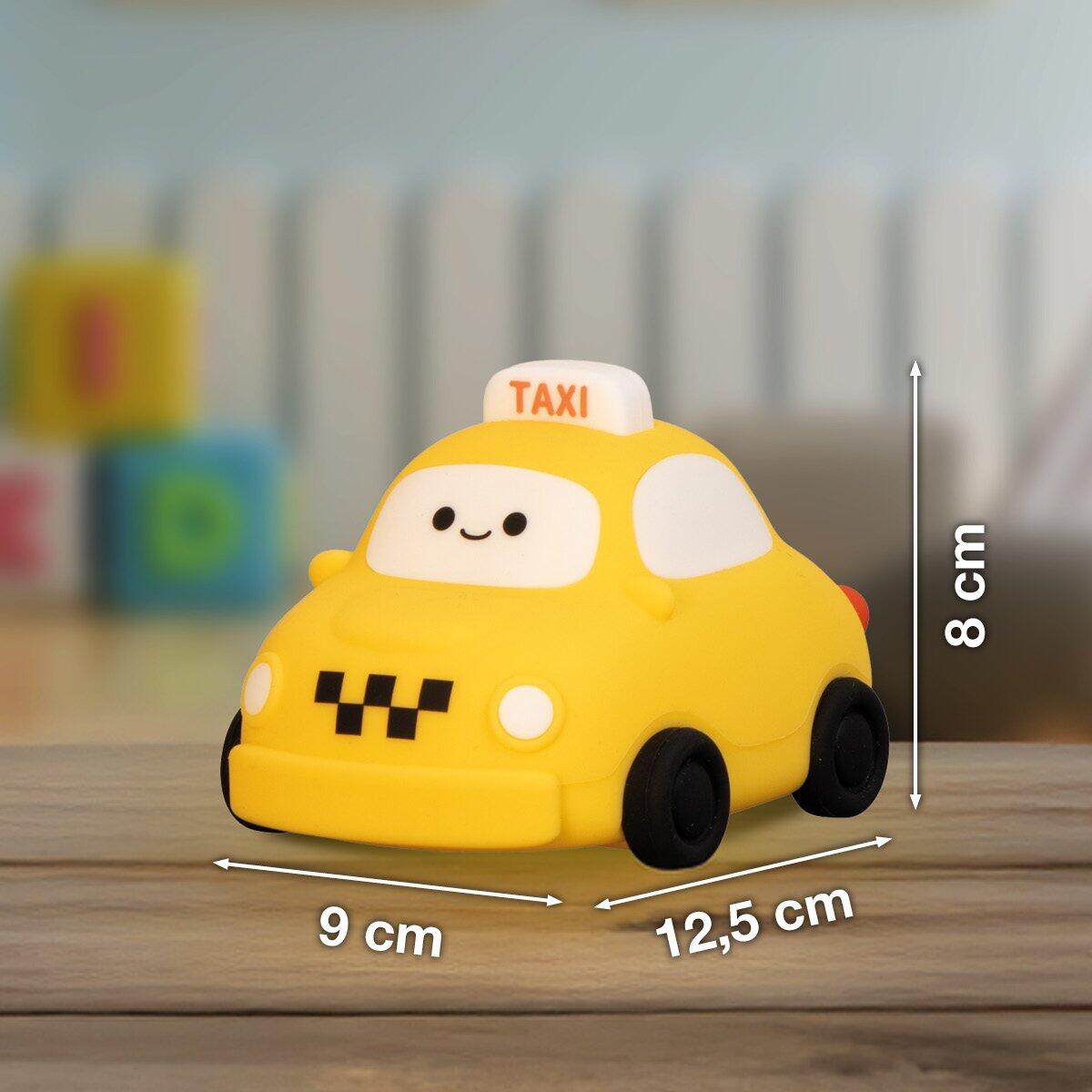 Gelbes Spielzeug-Taxi in seitlicher Perspektive mit Taxi-Schild und freundlichem Gesicht, Maße: 8 cm hoch, 9 cm breit, 12,5 cm lang.