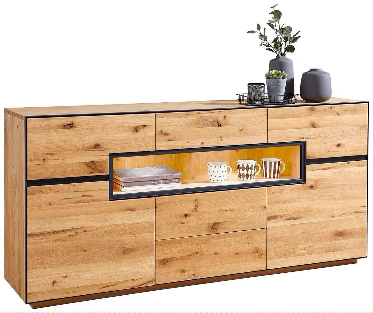 Sideboard, Kelio