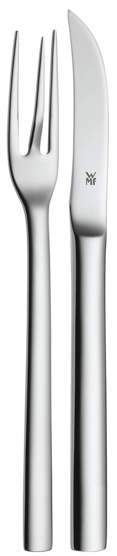Pellkartoffelgabel und -messer Nuova von WMF, aus Edelstahl, im Detailfrontalansicht mit vier langen Zinken und scharfer Klinge.