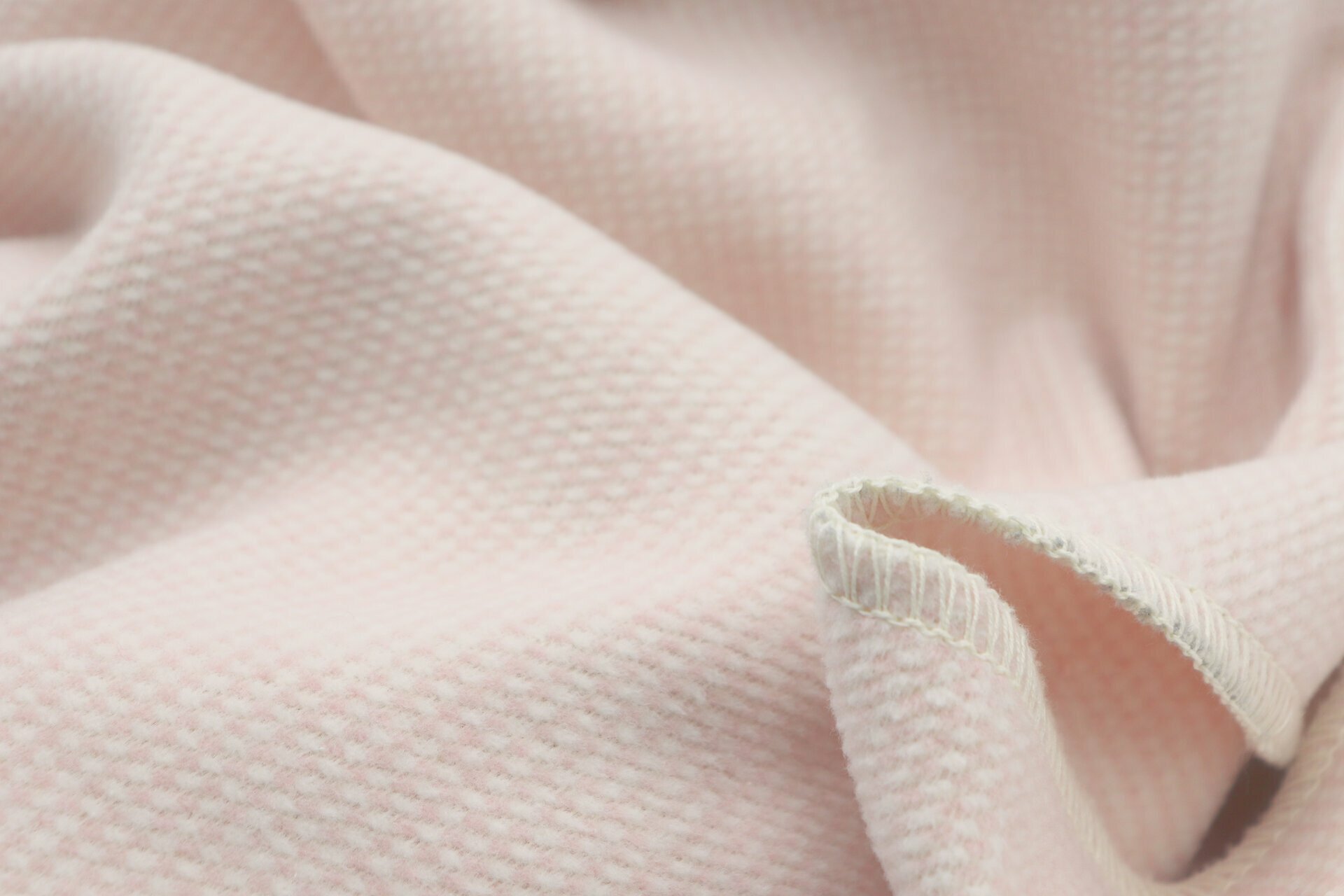 Wohndecke, Pink Scent