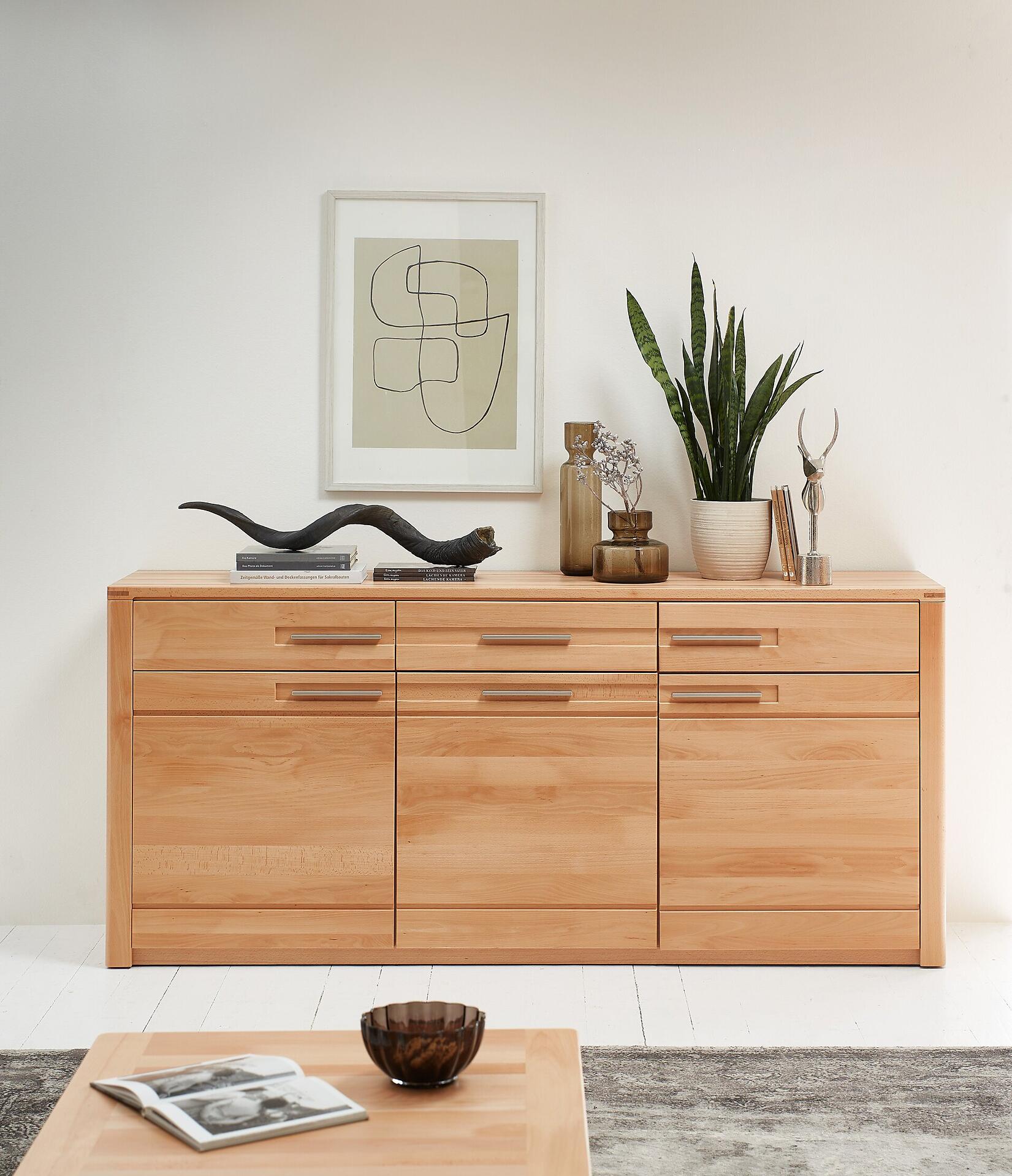 Sideboard, Nature