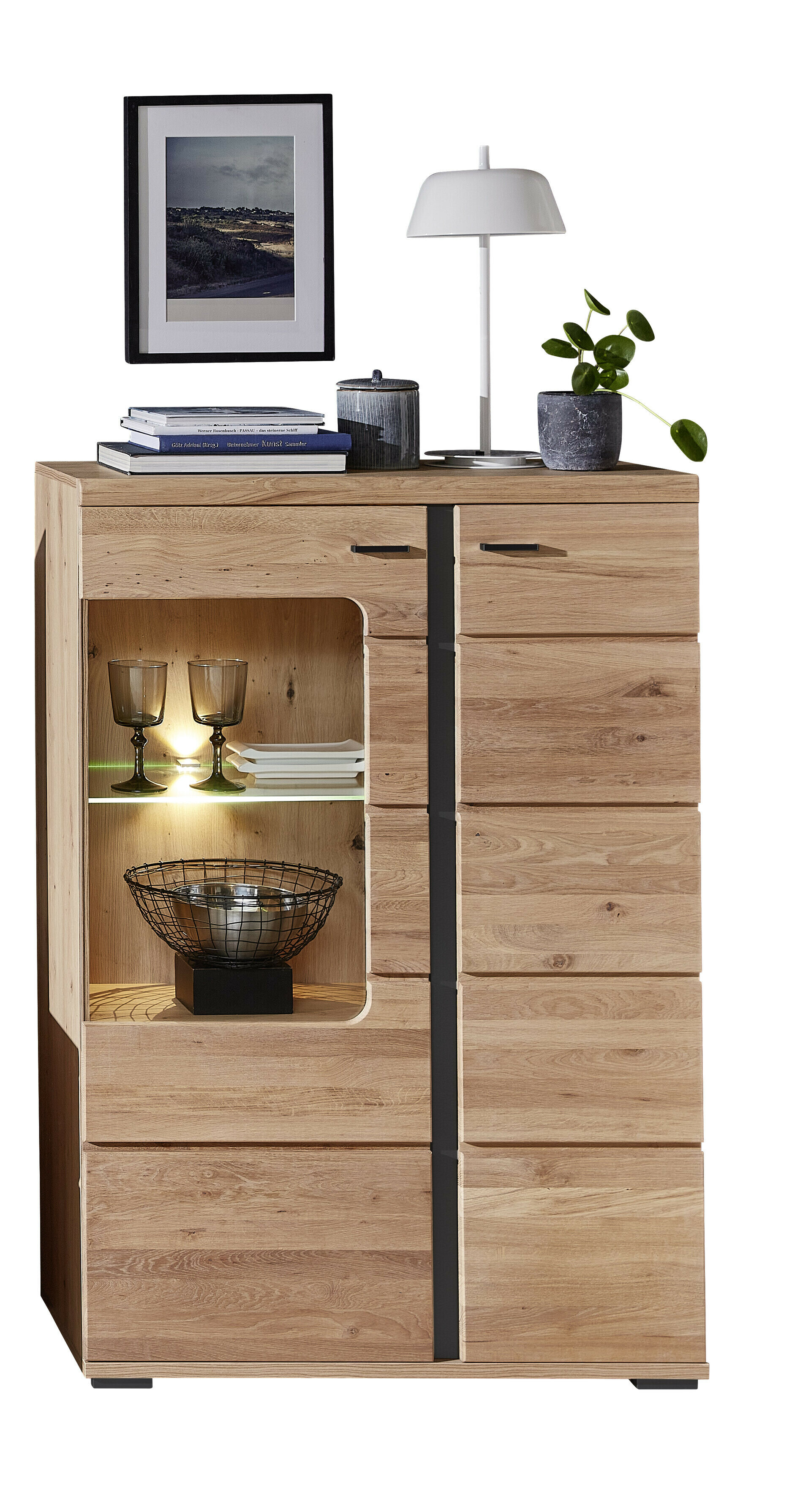 Vitrine rechts, Sonos II