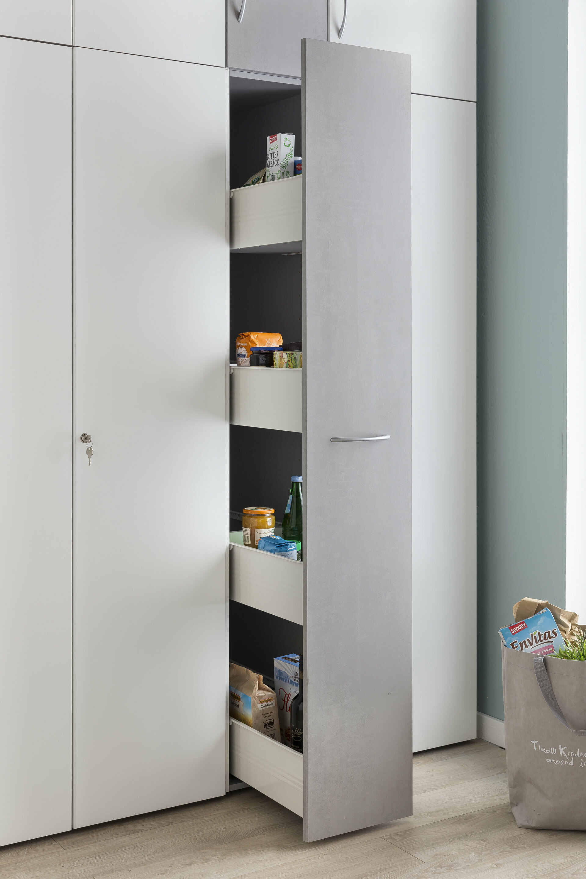 Apothekerschrank, Multiraumkonzept