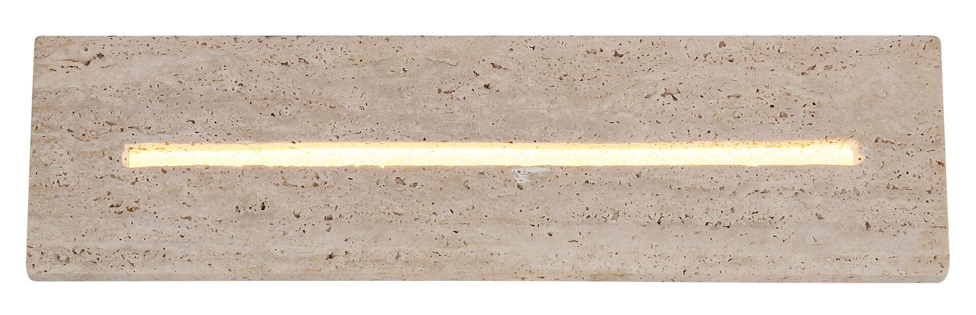 Wandleuchte ROJAS mit Travertin-Steinoptik und indirektem, warmweißem LED-Licht, das horizontal strahlt.