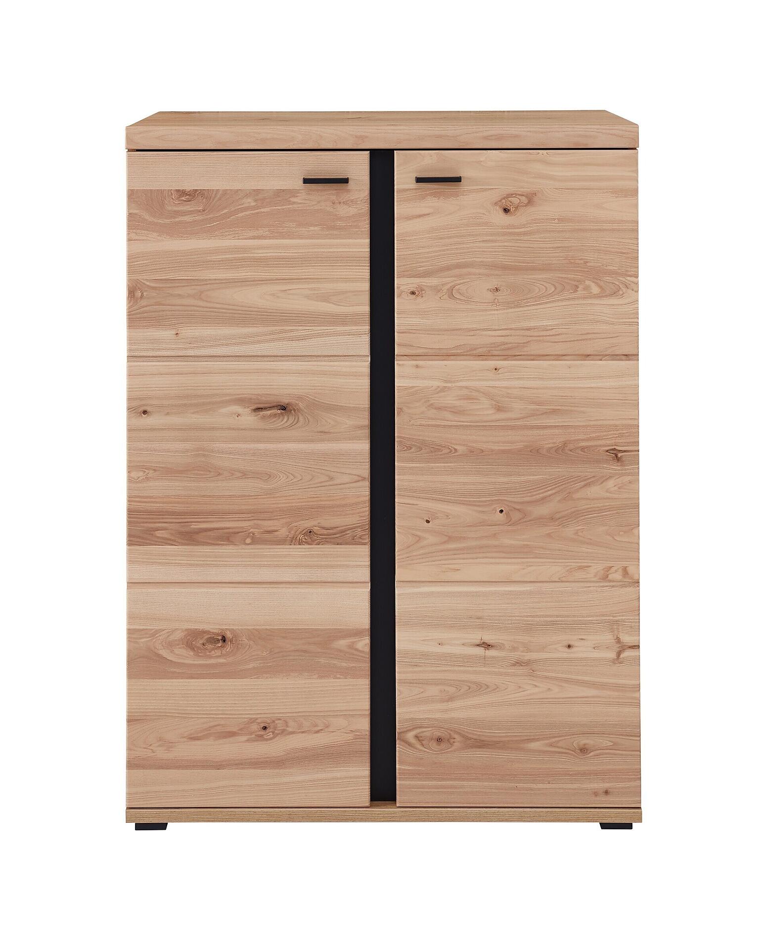 Schrank Sonos mit zwei massiv gebürsteten Holztüren, schwarzen Griffen und Füßen, die die natürliche Maserung der Wildeiche-Optik betonen.