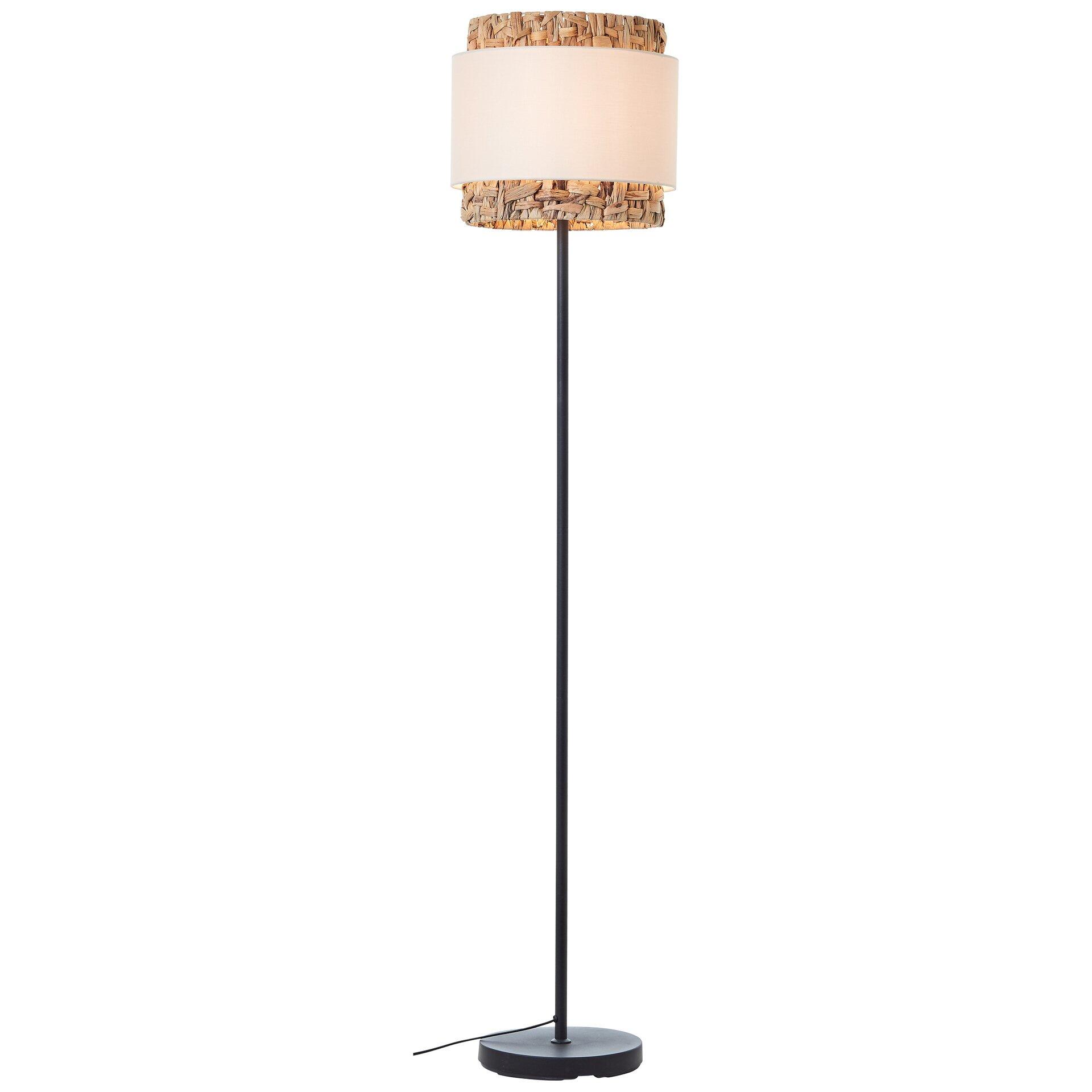 Stehleuchte Waterlilly mit gebogenem Metallstiel, cremefarbener Stoffabdeckung und geflochtenem Rattan-Lampenschirm, inklusive Fußschalter.
