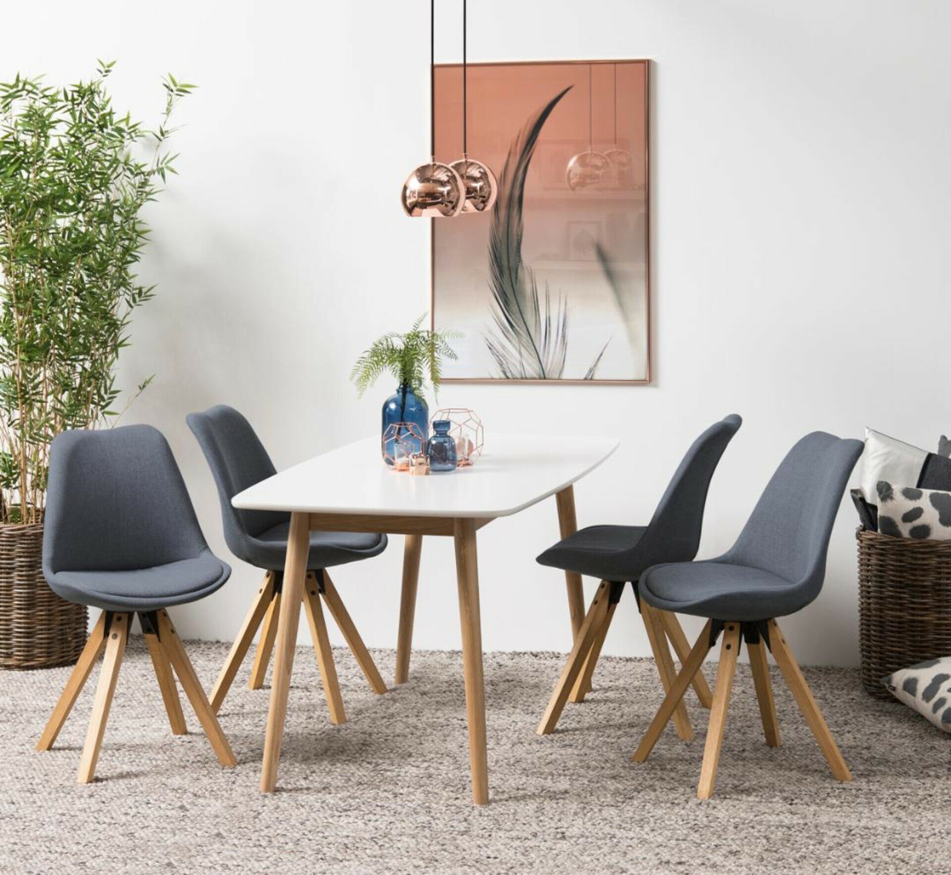 Esszimmerstuhl, Dima