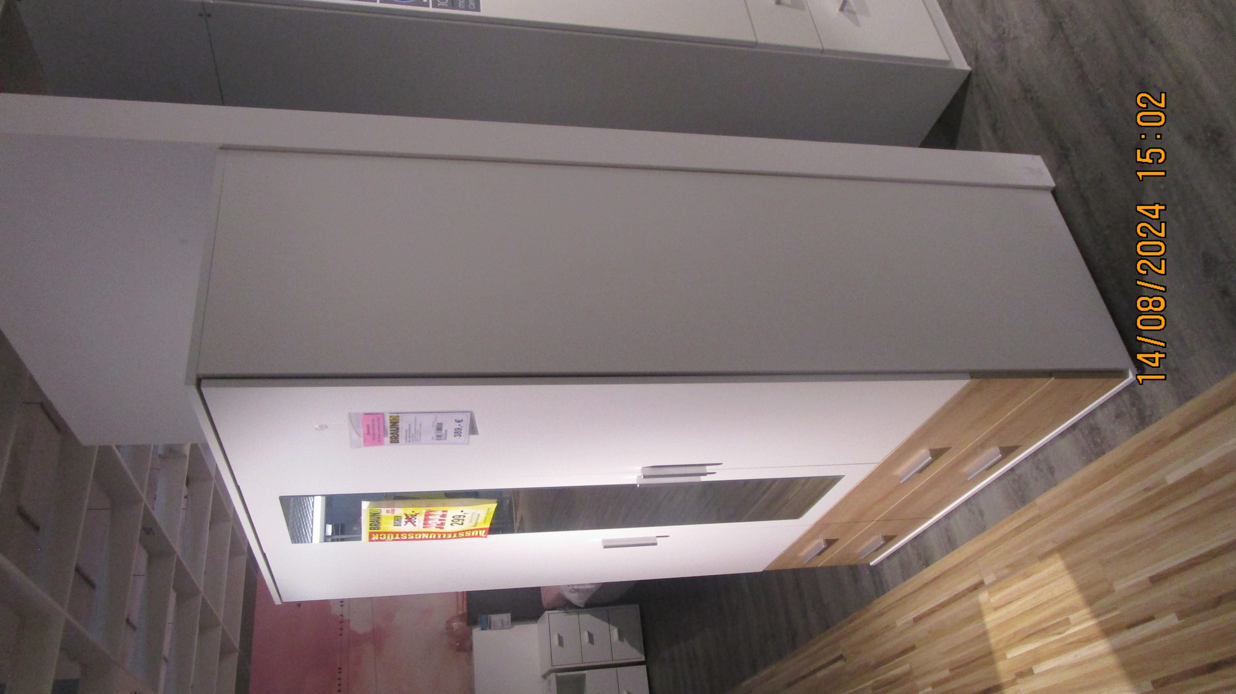 Drehtürenschrank Rasant