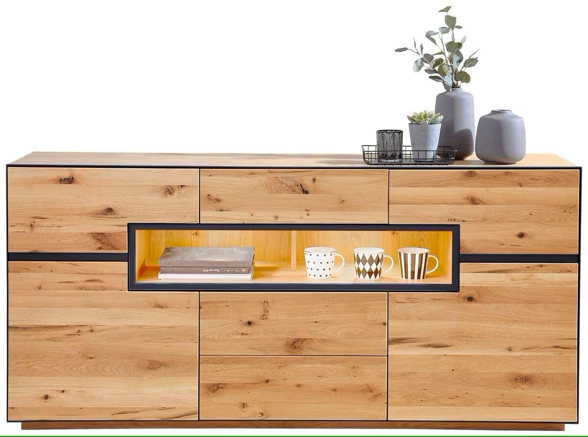 Sideboard, Kelio