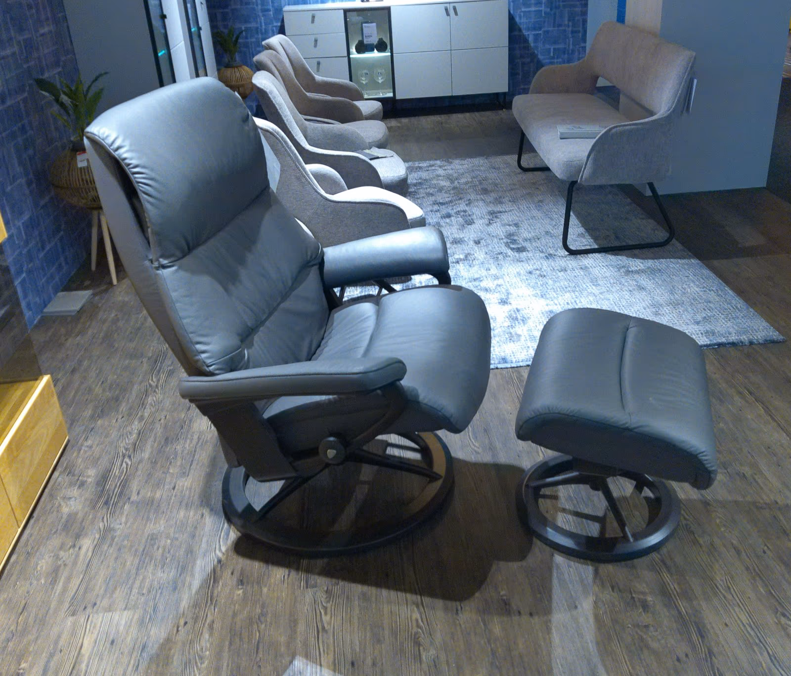 Relaxsessel mit Hocker Relaxsessel mit Hocker