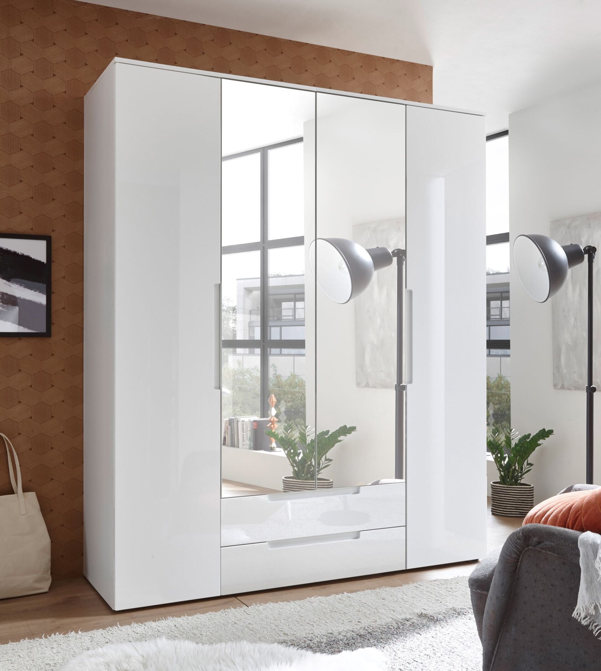 Kleiderschrank, Spice