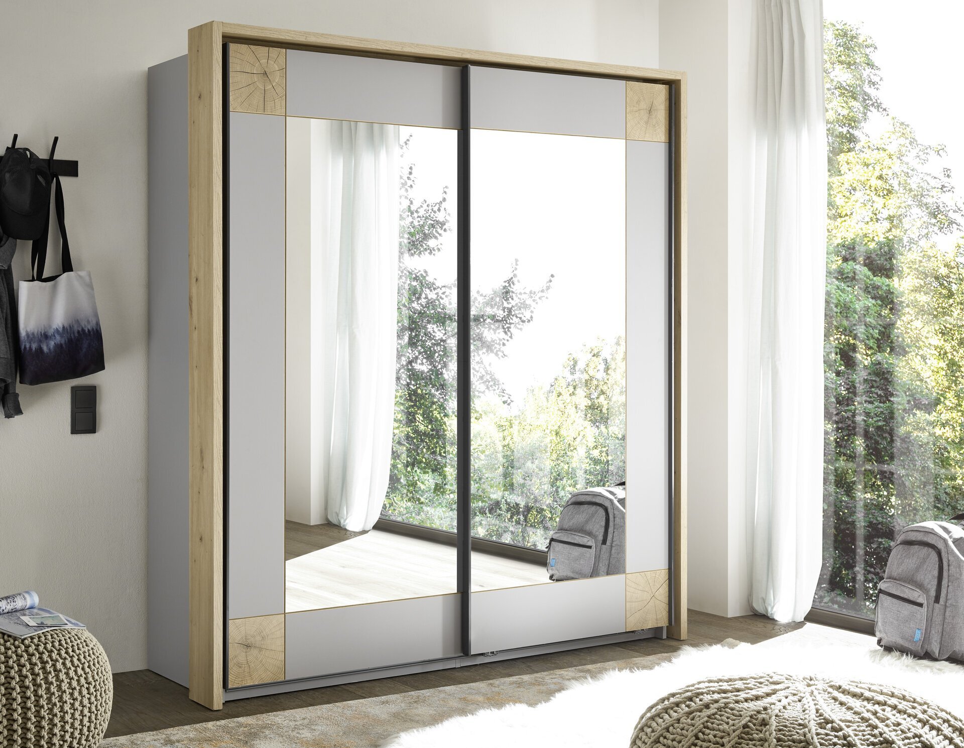 Schwebetürenschrank, Flavo