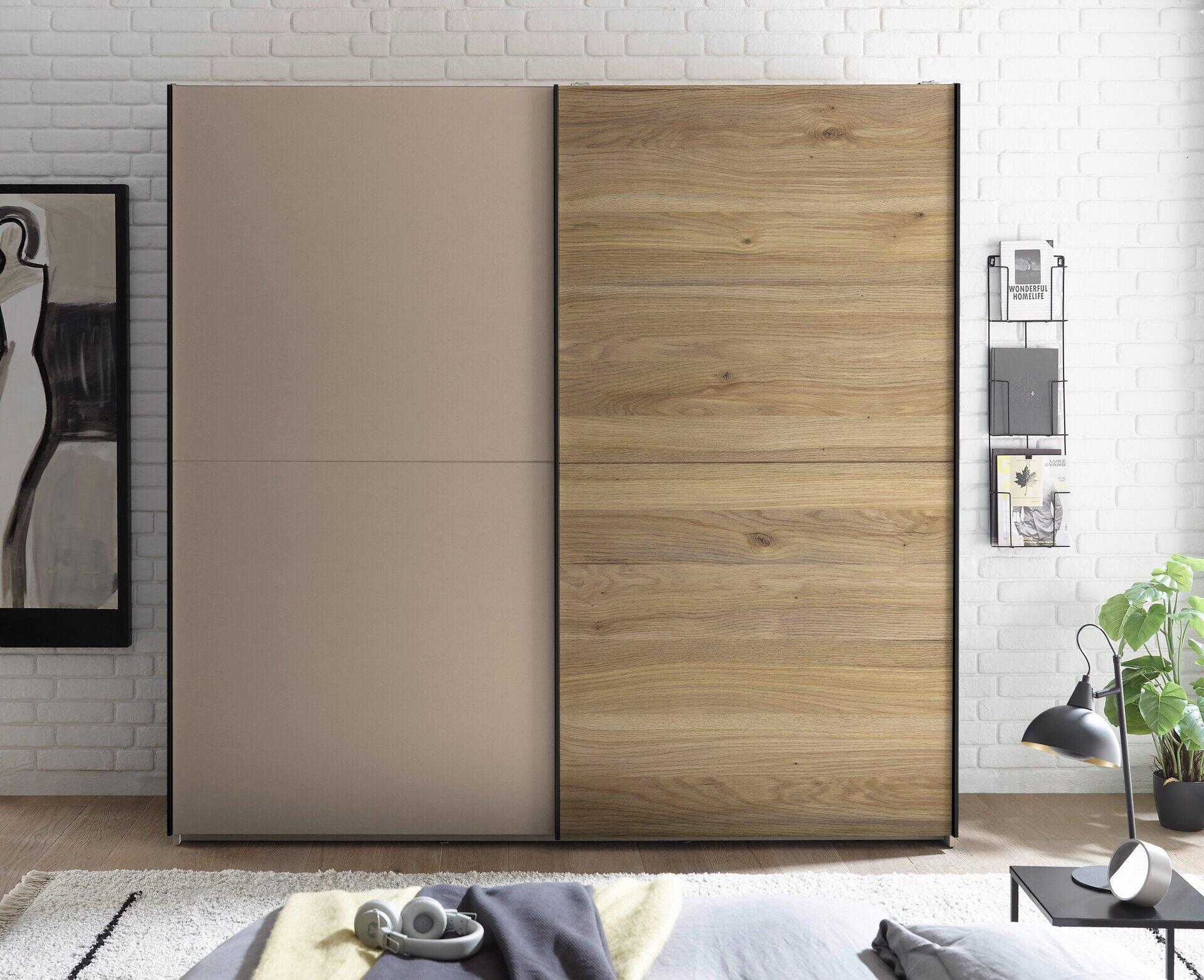 Schwebetürenschrank, Wersamo