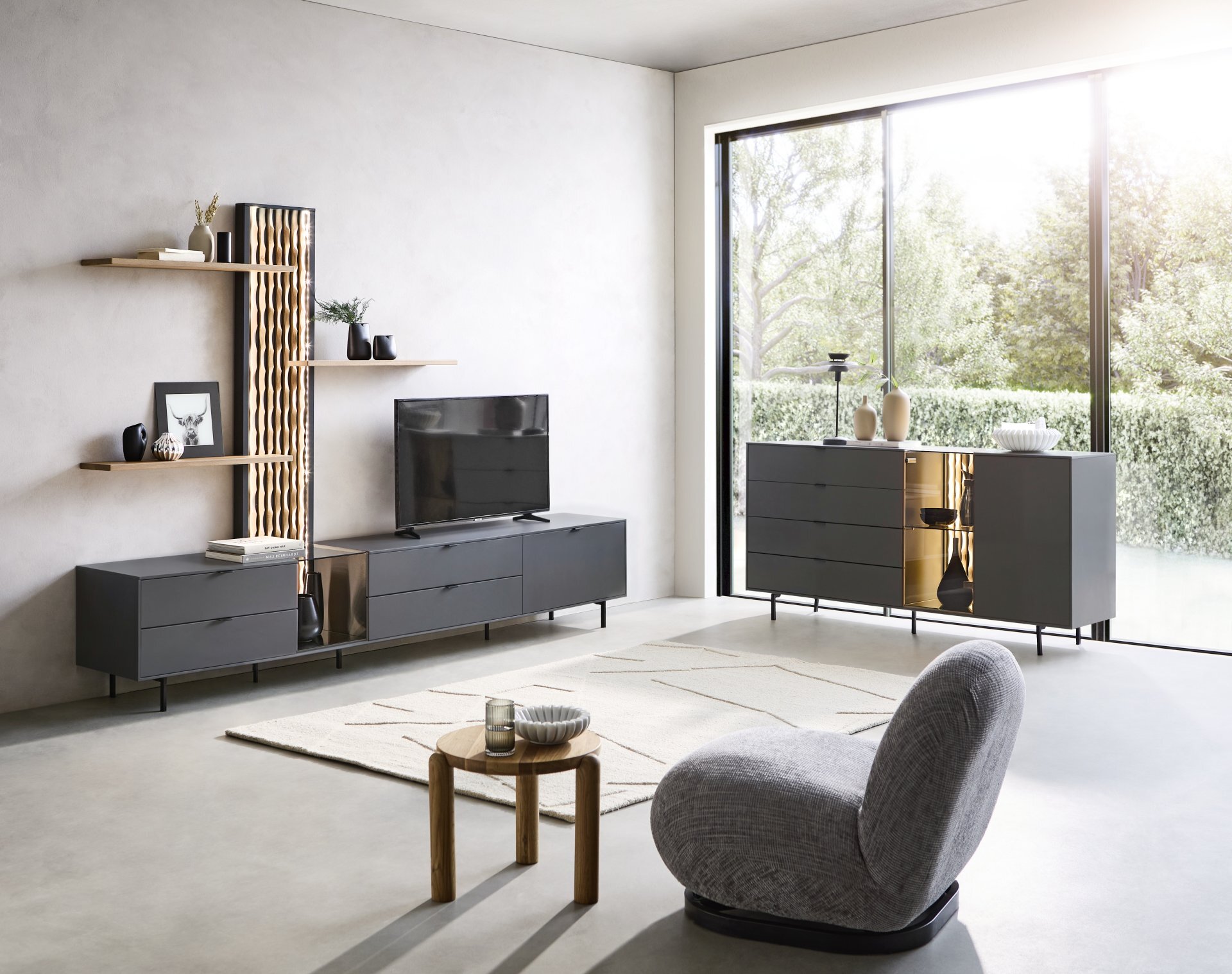 Sideboard, Jordi
