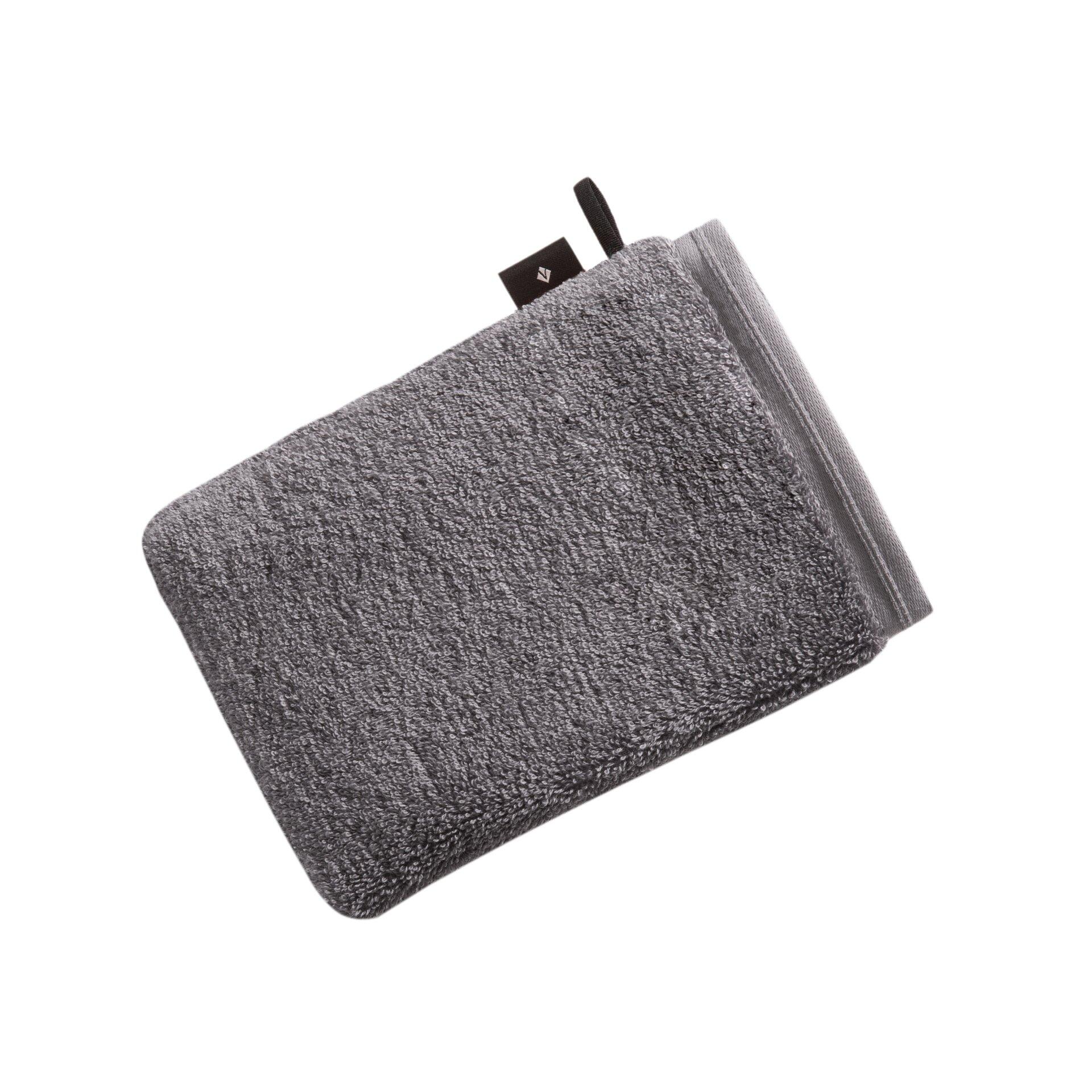 Flauschiger Waschhandschuh Vegan Life in dunkelgrau mit sichtbarer Textur und Etikett.