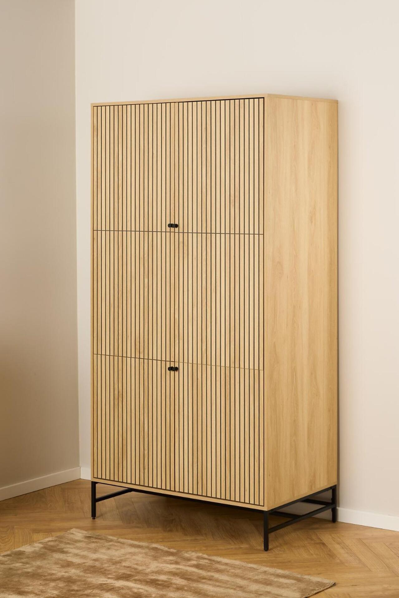 Garderobenschrank, Albany