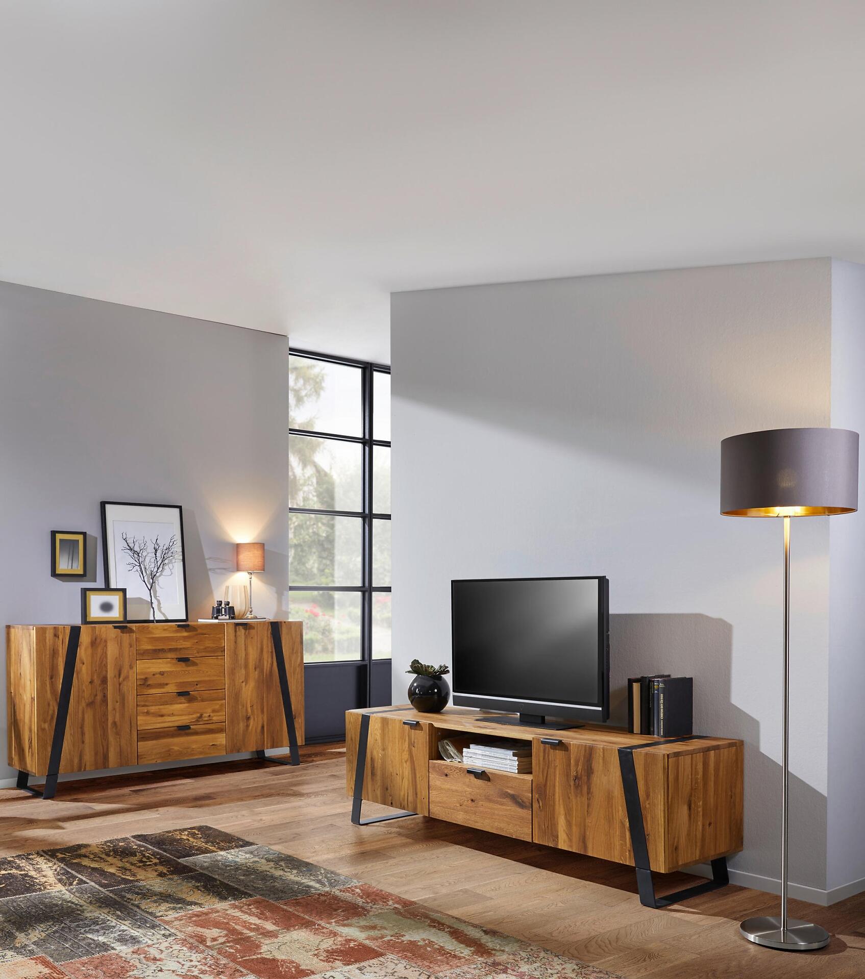 Highboard, Boliah