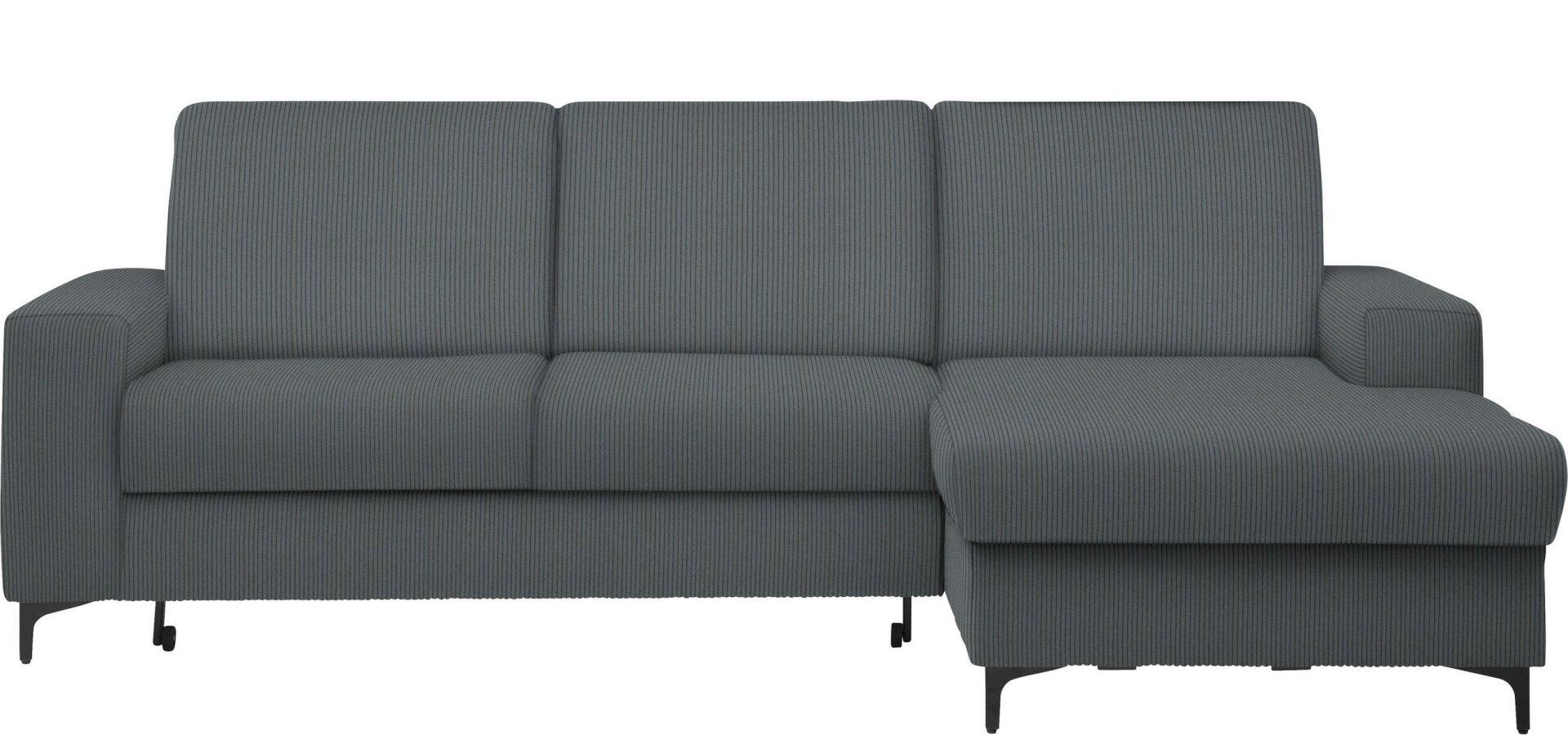 Ecksofa Balina in Frontalperspektive mit aufgeklappter Schlaffunktion und leicht gewölbter, dreigeteilter Rückenlehne.