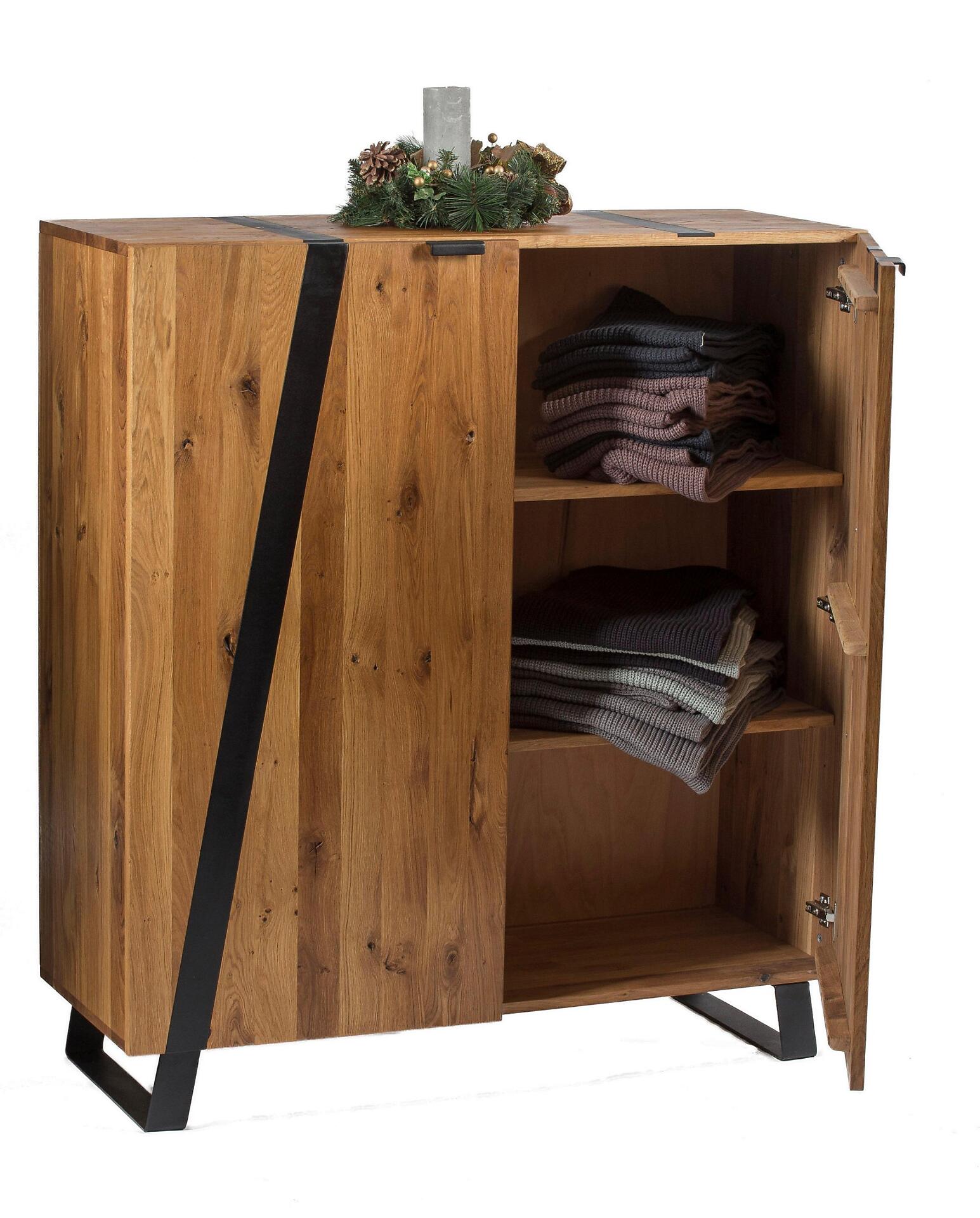 Highboard, Boliah