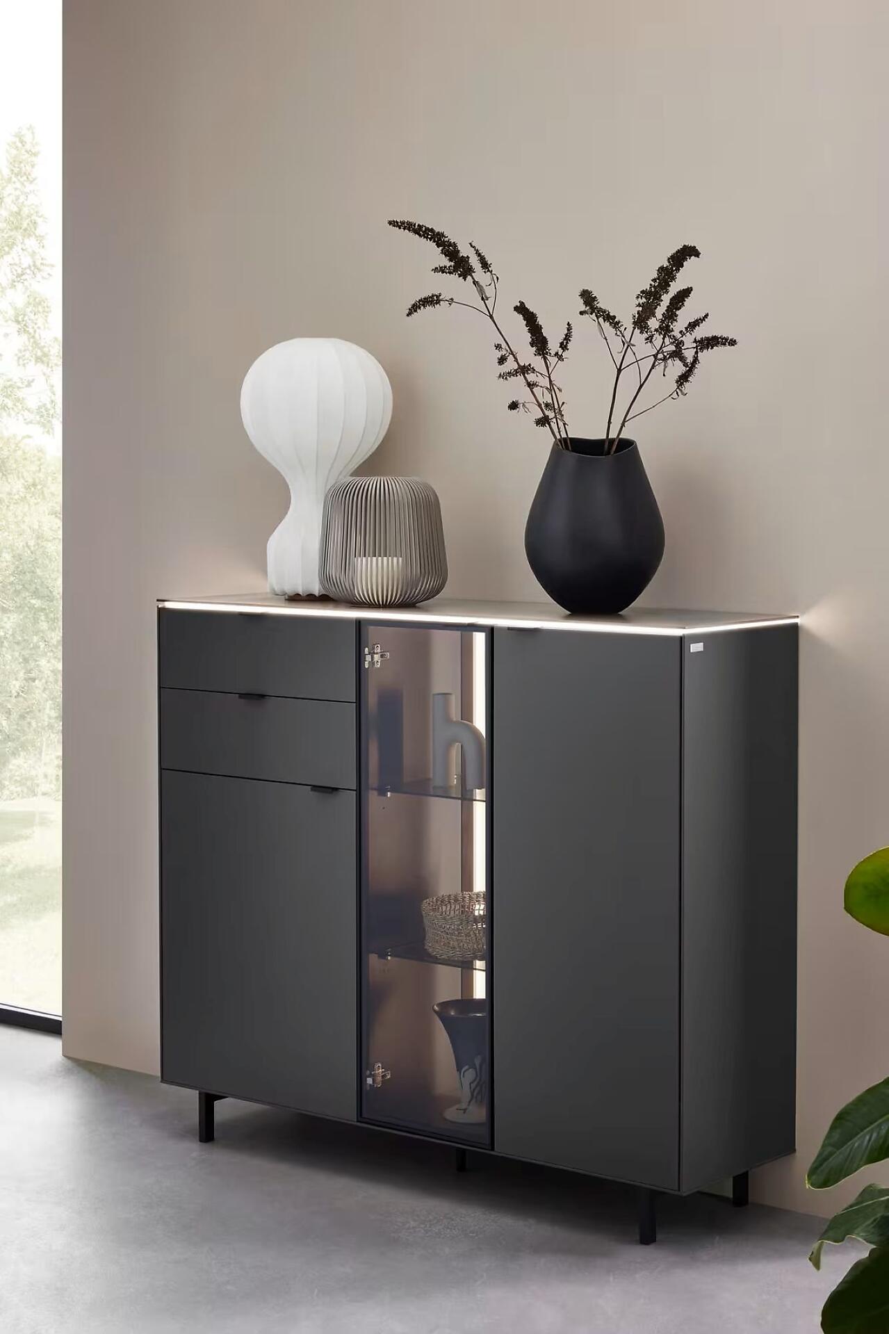 Highboard, Riani