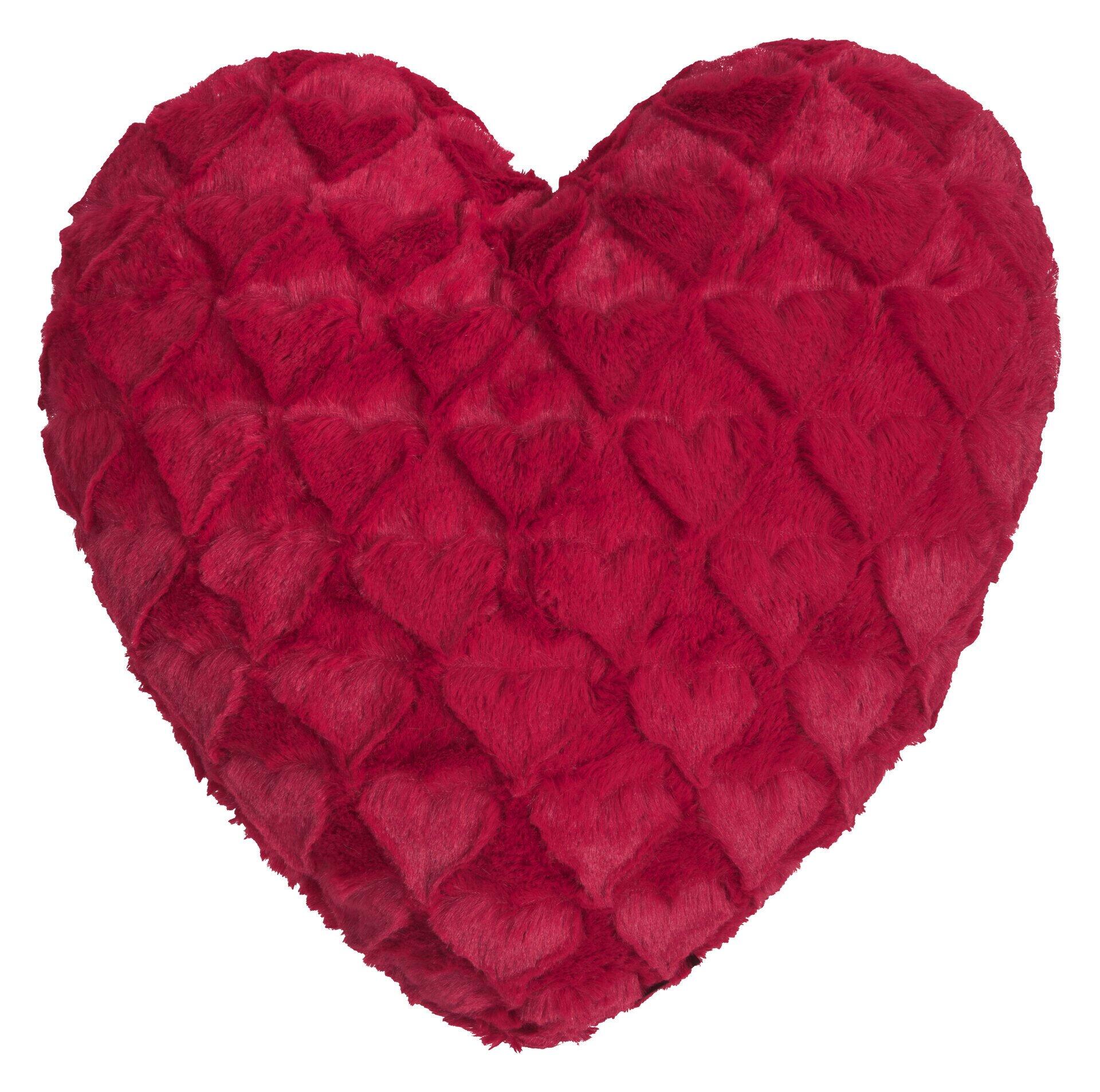 Rotes Formkissen "Fluffy Hearts" in Herzform mit flaumiger, texturierter Oberfläche, frontal und in voller Ansicht dargestellt.