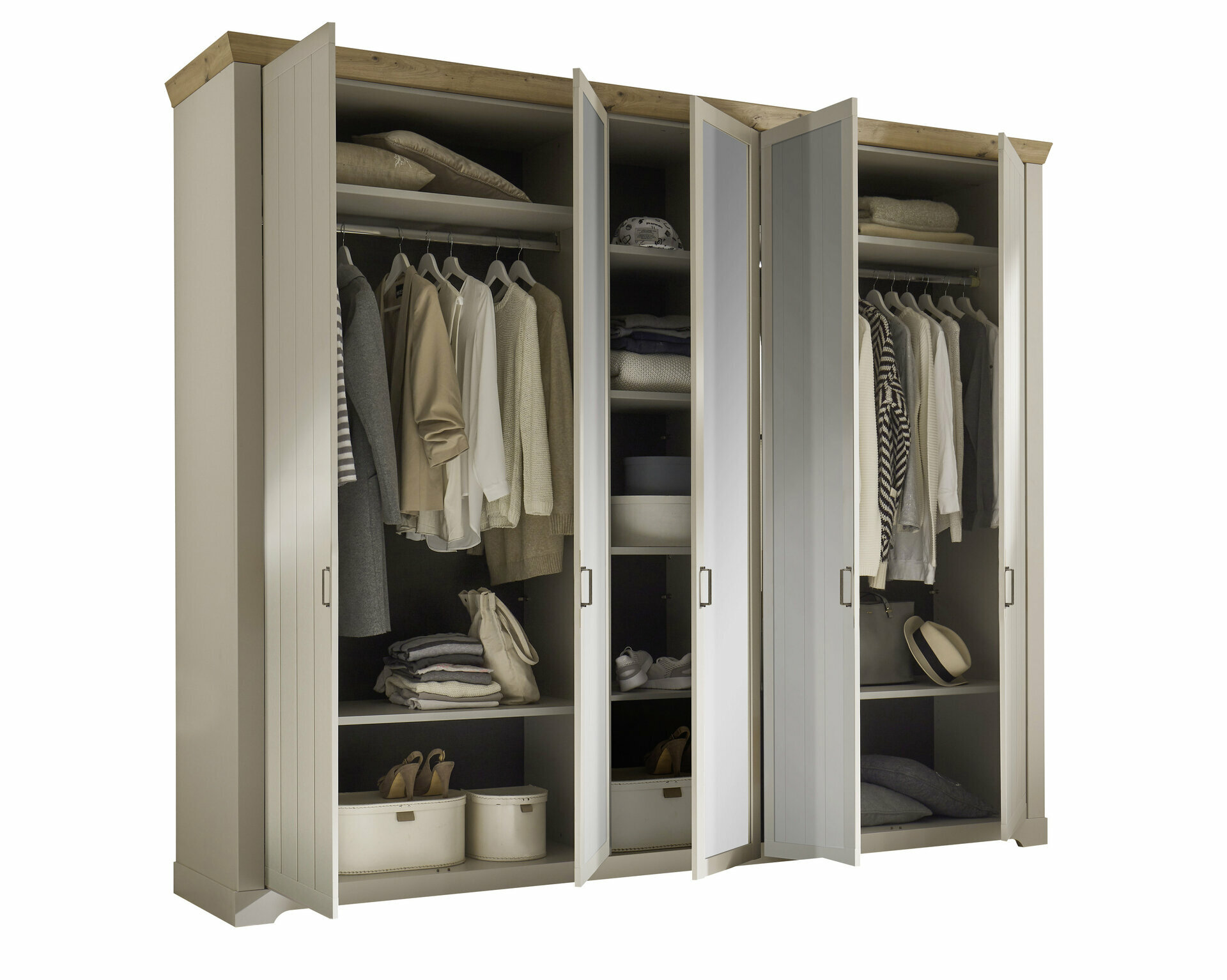 Kleiderschrank, Salvi