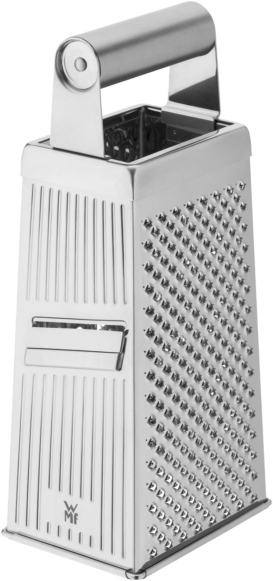 WMF Vierkantreibe Gourmet: silberfarbene Käseplane mit ergonomischem Griff, Rollfuß, Behälter für geriebene Zutaten und WMF-Logo, detailreich dargestellt.