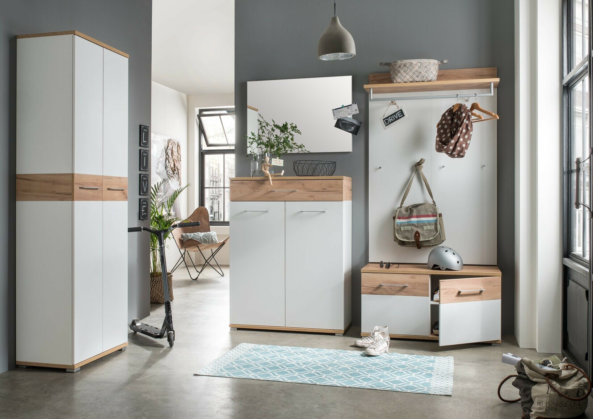 Schuhschrank, Topix