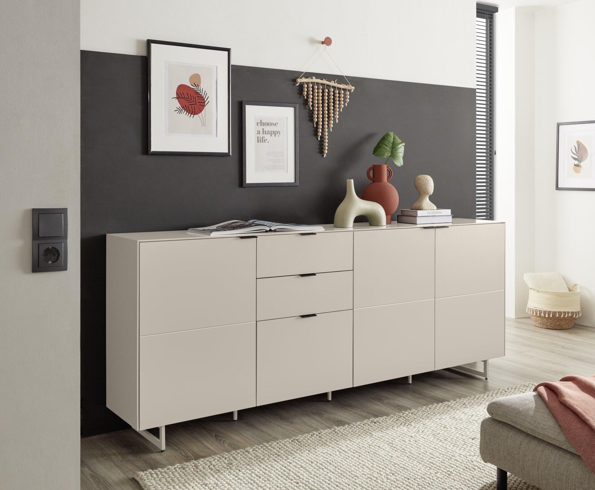 Sideboard, Quoda