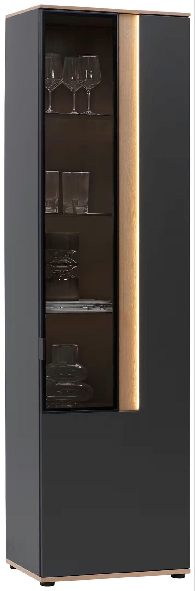 Vitrine, Cremona