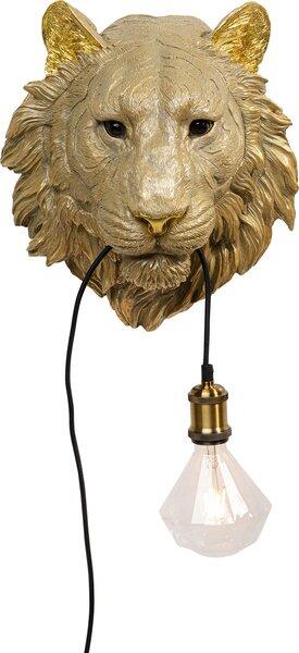 Wandleuchte Animal Tiger Head: Goldener Tigerkopf aus Metall mit Edison-Glühbirne, vertikal an der Wand befestigt und mit textilummanteltem Kabel.