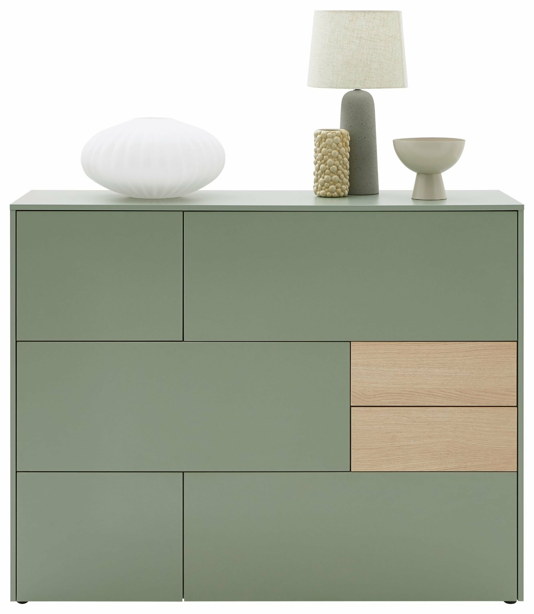 Highboard, Naomi