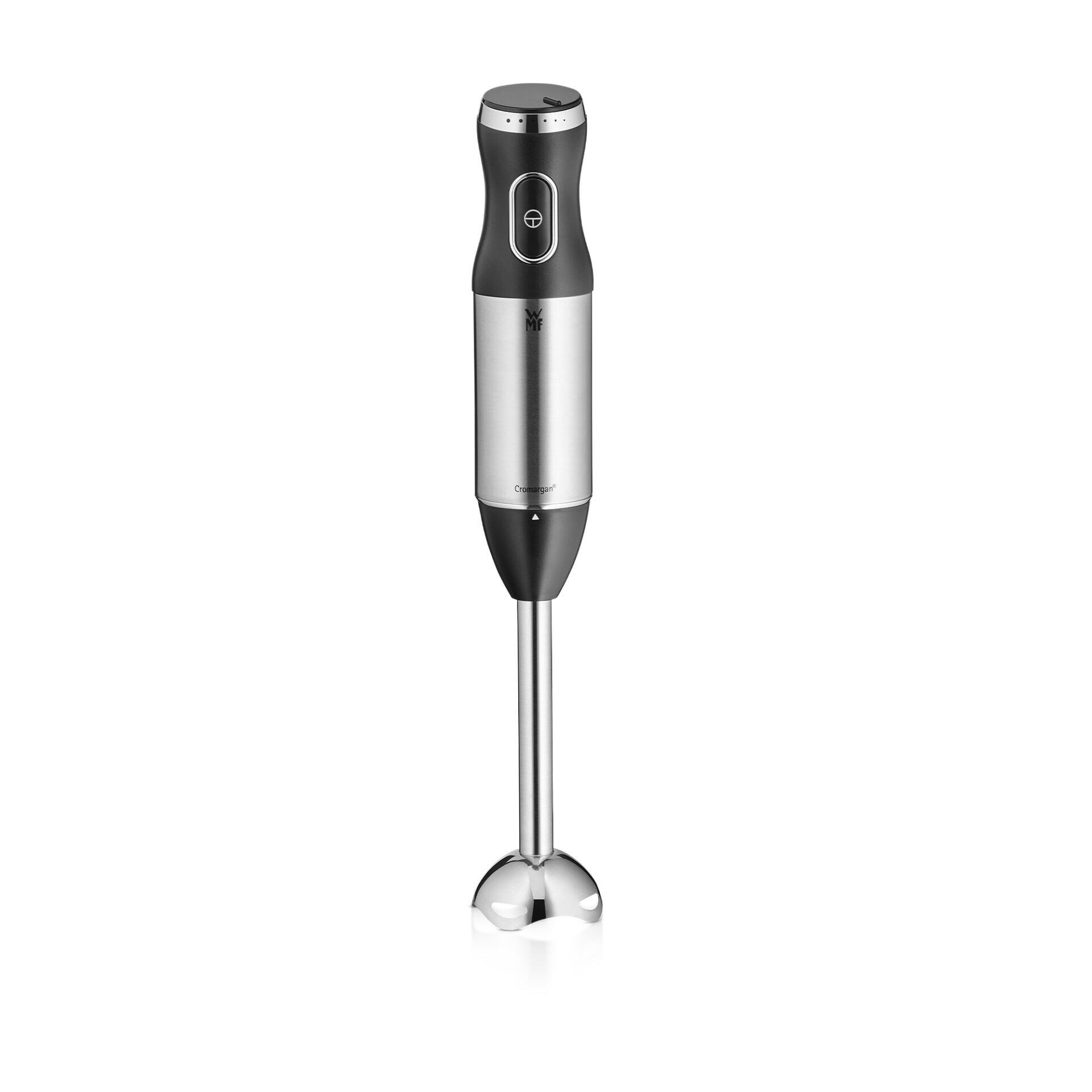 WMF Kult X Stabmixer mit silbernem Edelstahlmesserfuß und drei Messern zum Zerkleinern von Lebensmitteln.