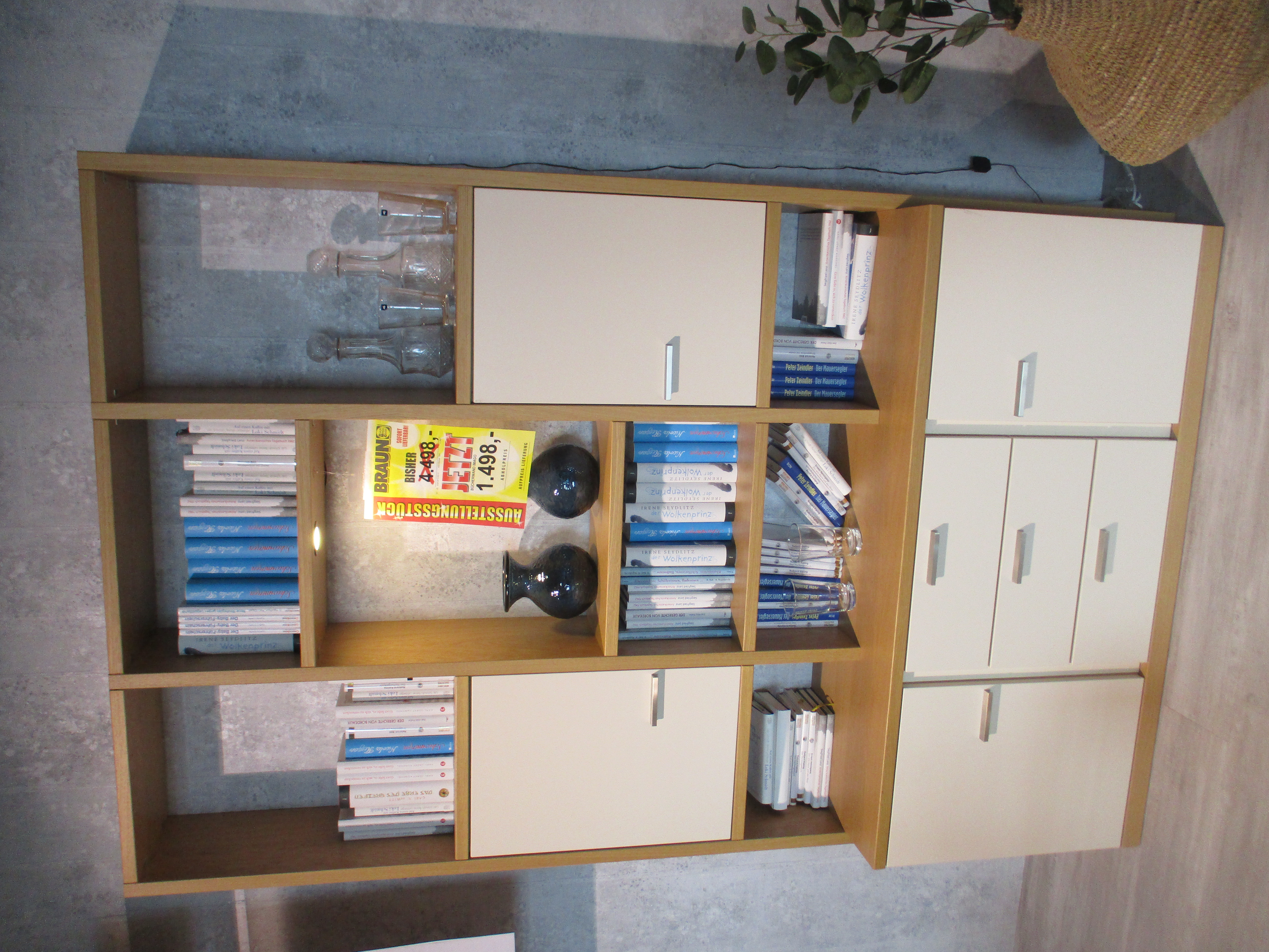 Bücherwand Imago