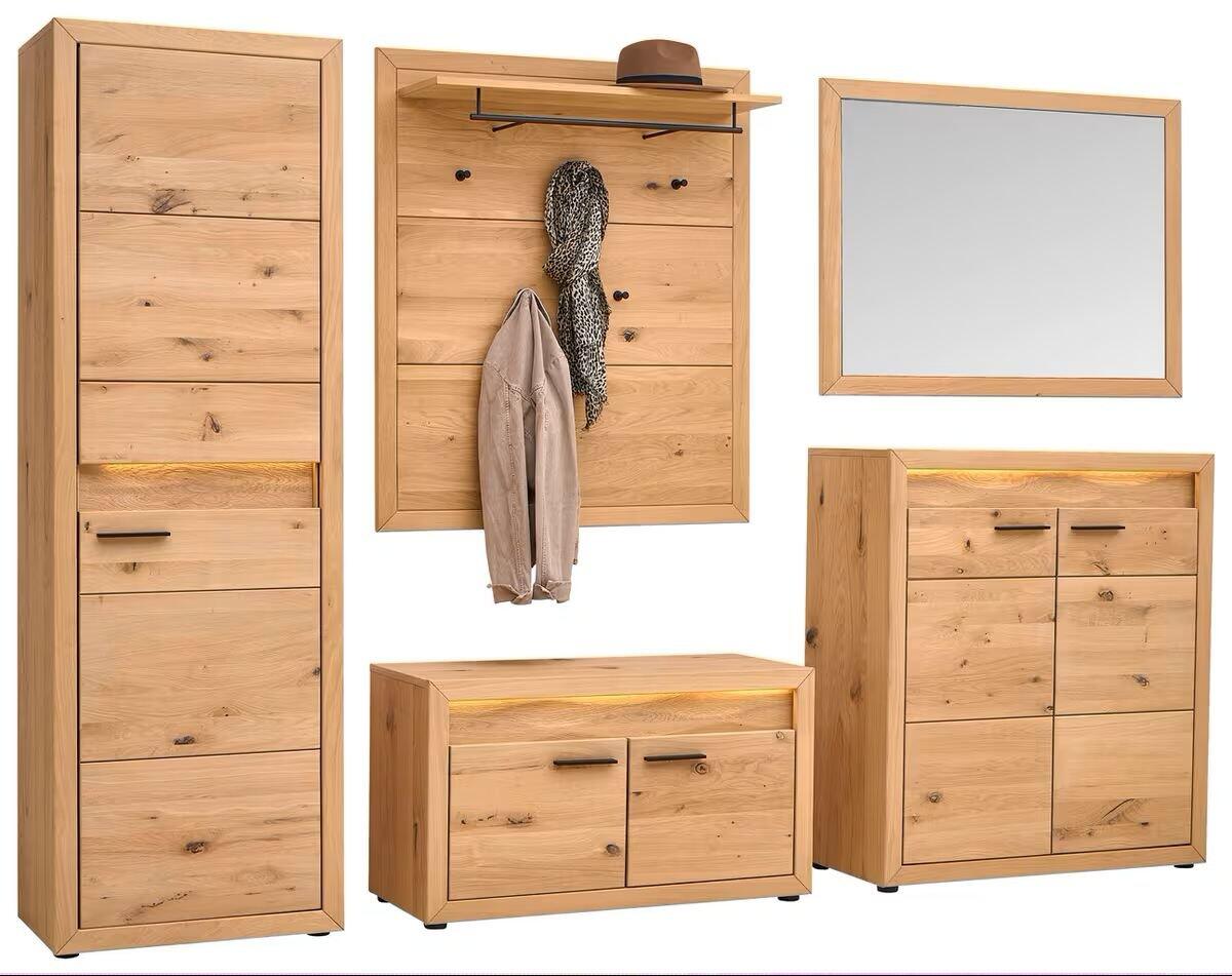 Garderobe, Cleveland