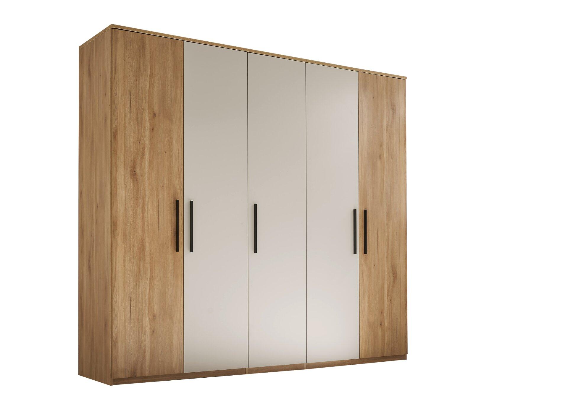 Kleiderschrank, Tabina