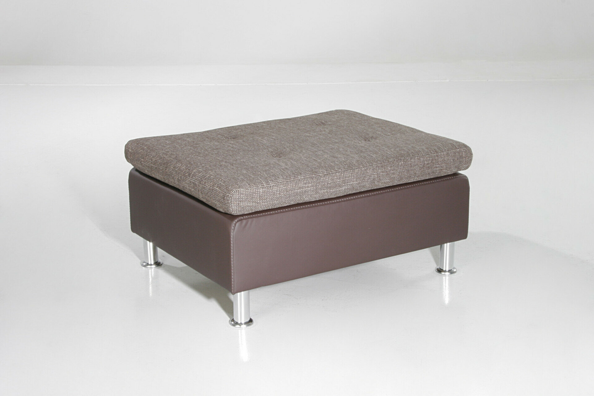 Hocker, Montego