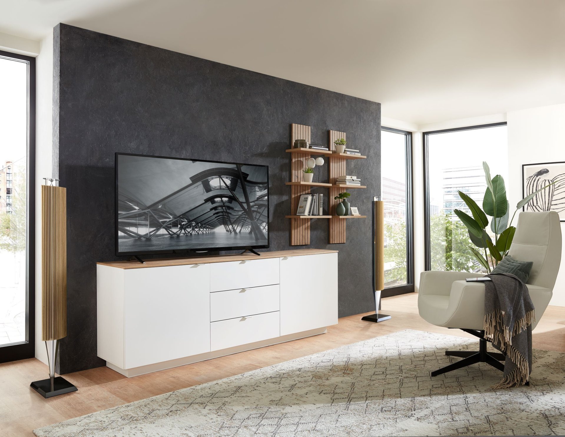 TV-Sideboard, Core