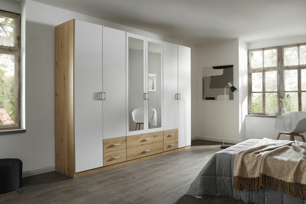 Drehtürenschrank, Gamma