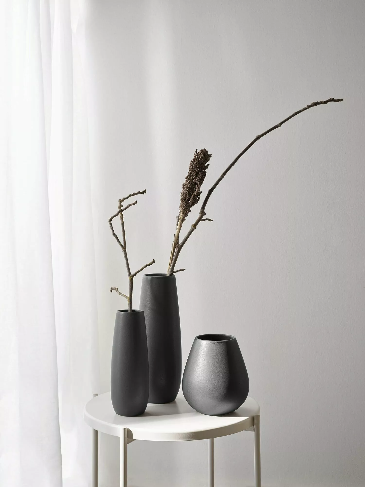 Vase, Ease