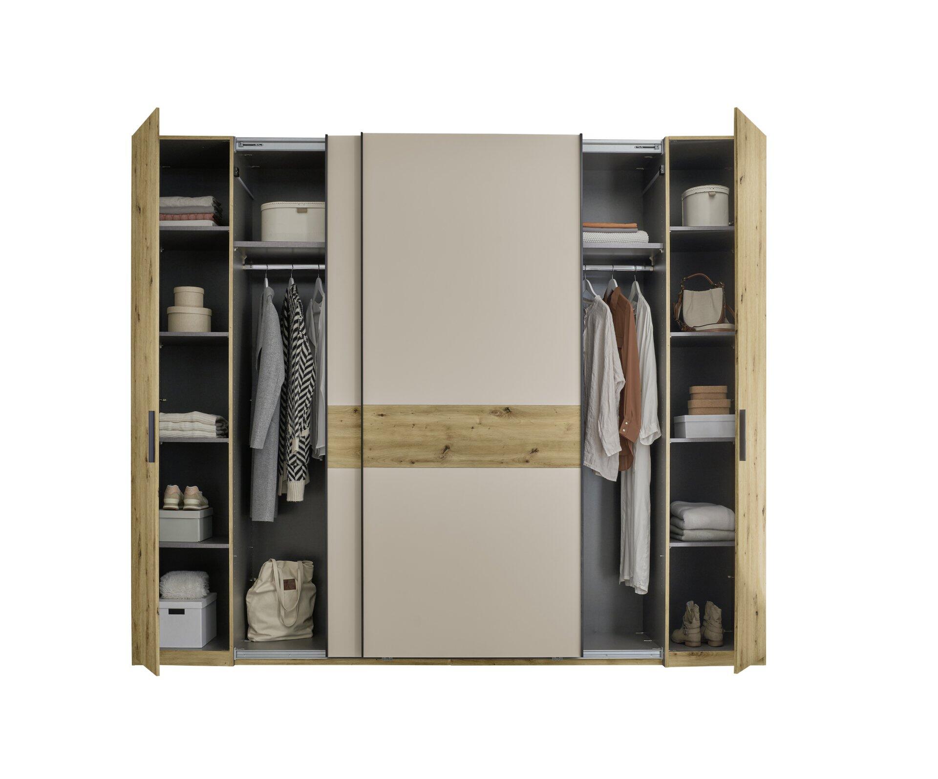 Kleiderschrank, Kapamo