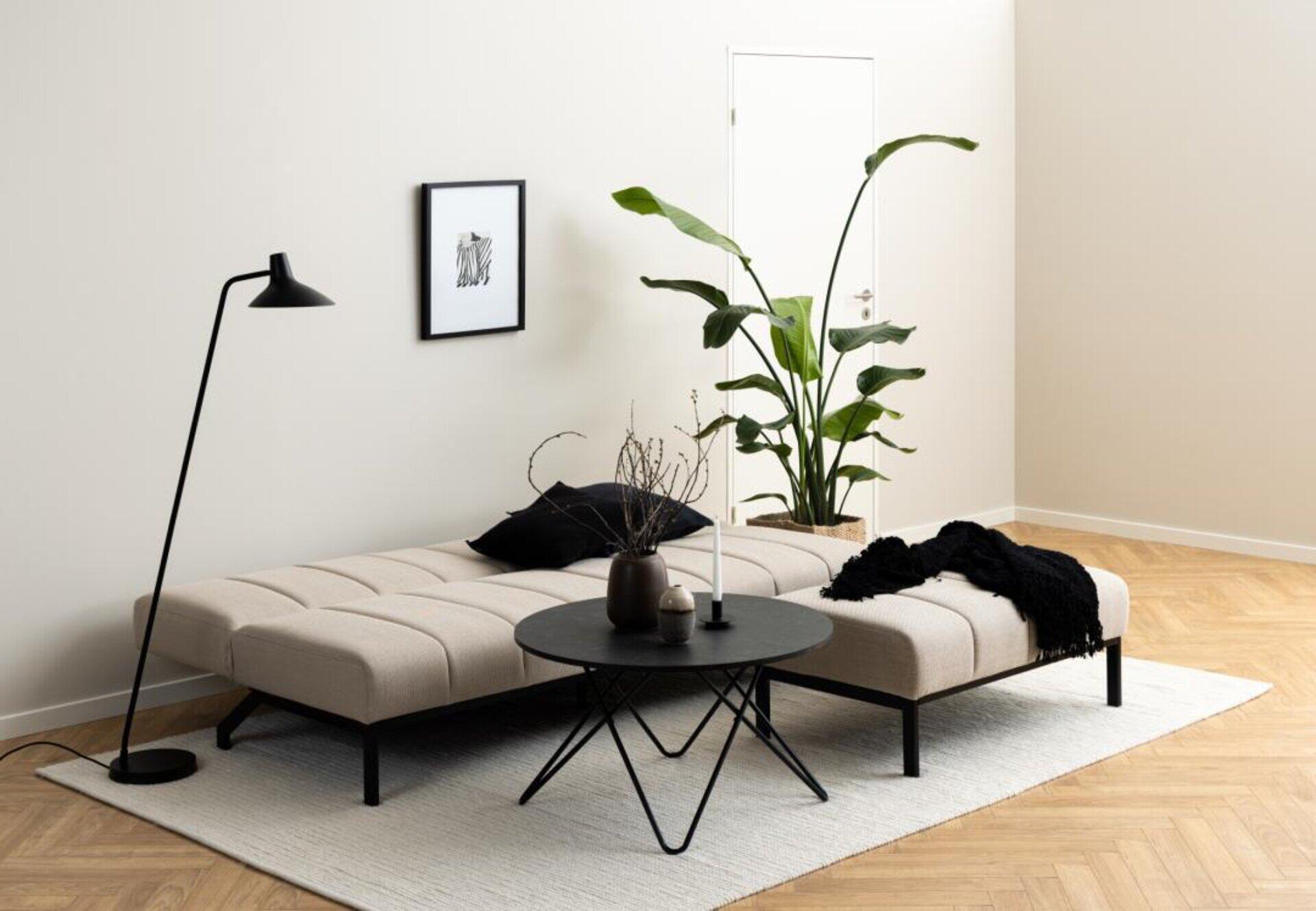 Bettcouch, Caix