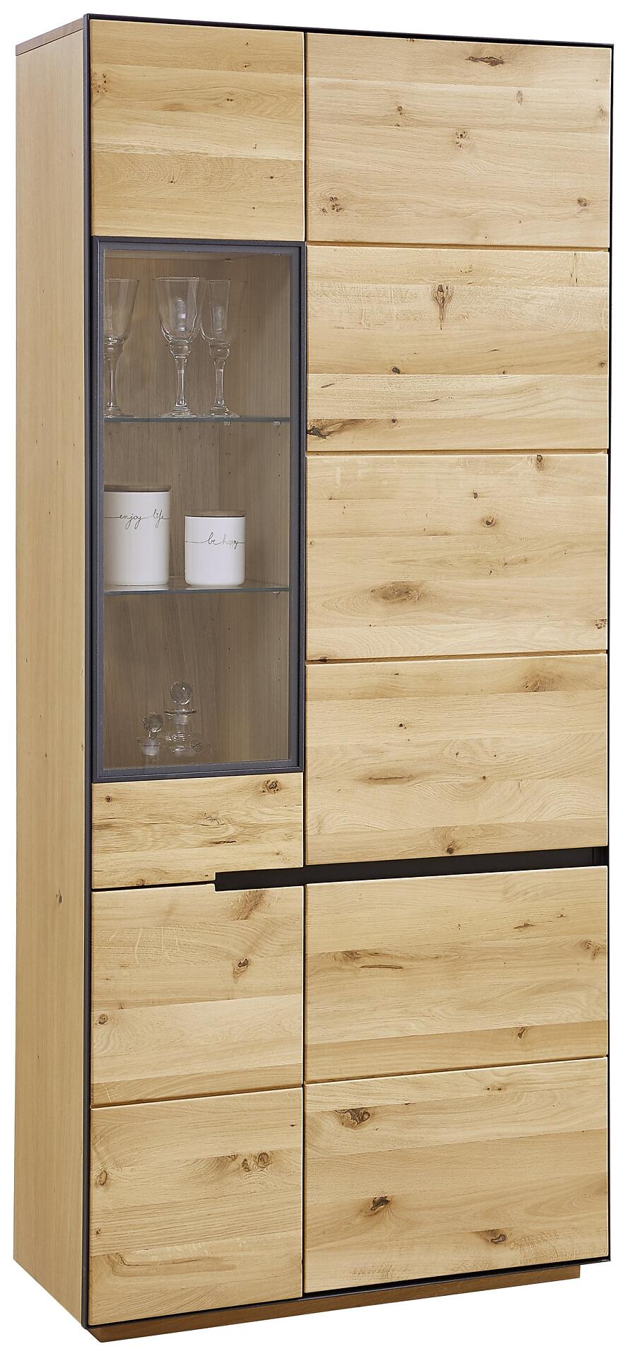 Vitrine, Kelio