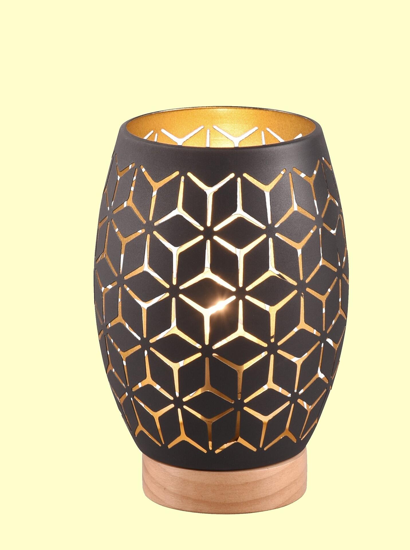 Tischleuchte Bidar mit dunkelgrauem, perforiertem Metallgehäuse und goldenem Innenleben, auf Holzbasis und in einer Dreiviertelperspektive dargestellt.