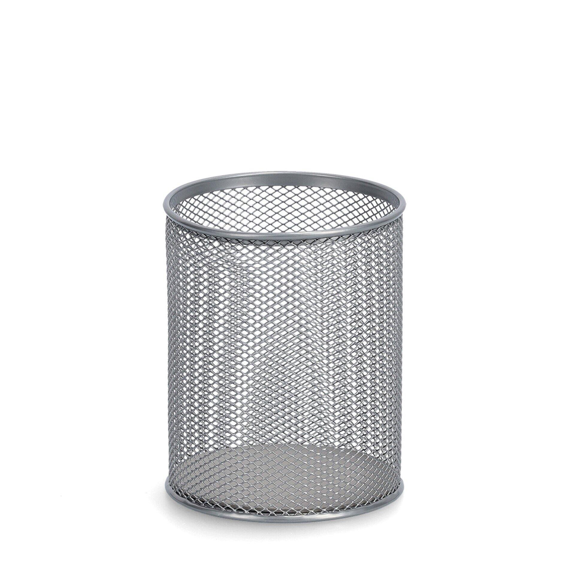 Silberfarbener, zylindrischer Utensilienbecher mit quadratischen Metallösen und abgerundetem Rand, frontal abgebildet.