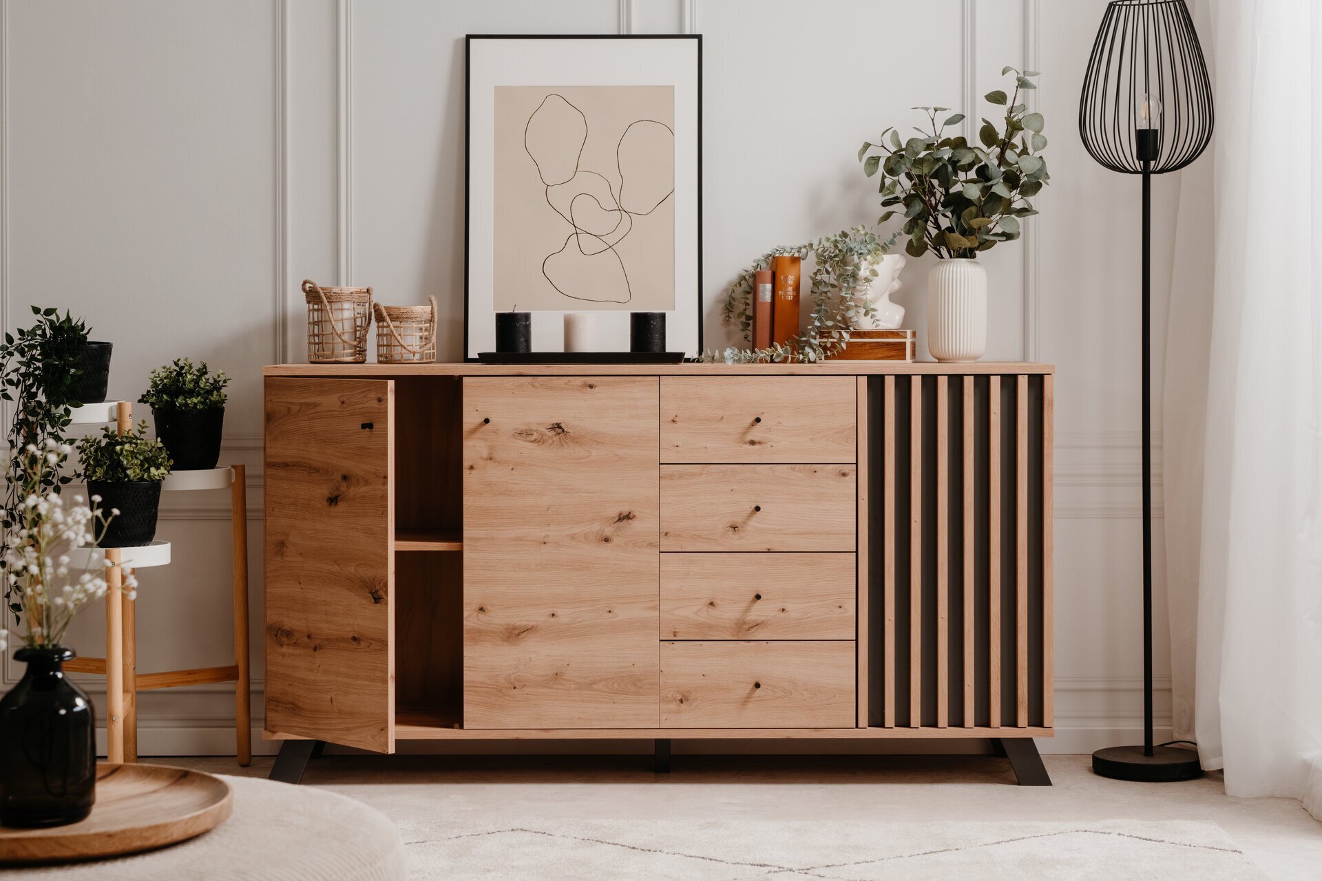 Sideboard, Medan 51C