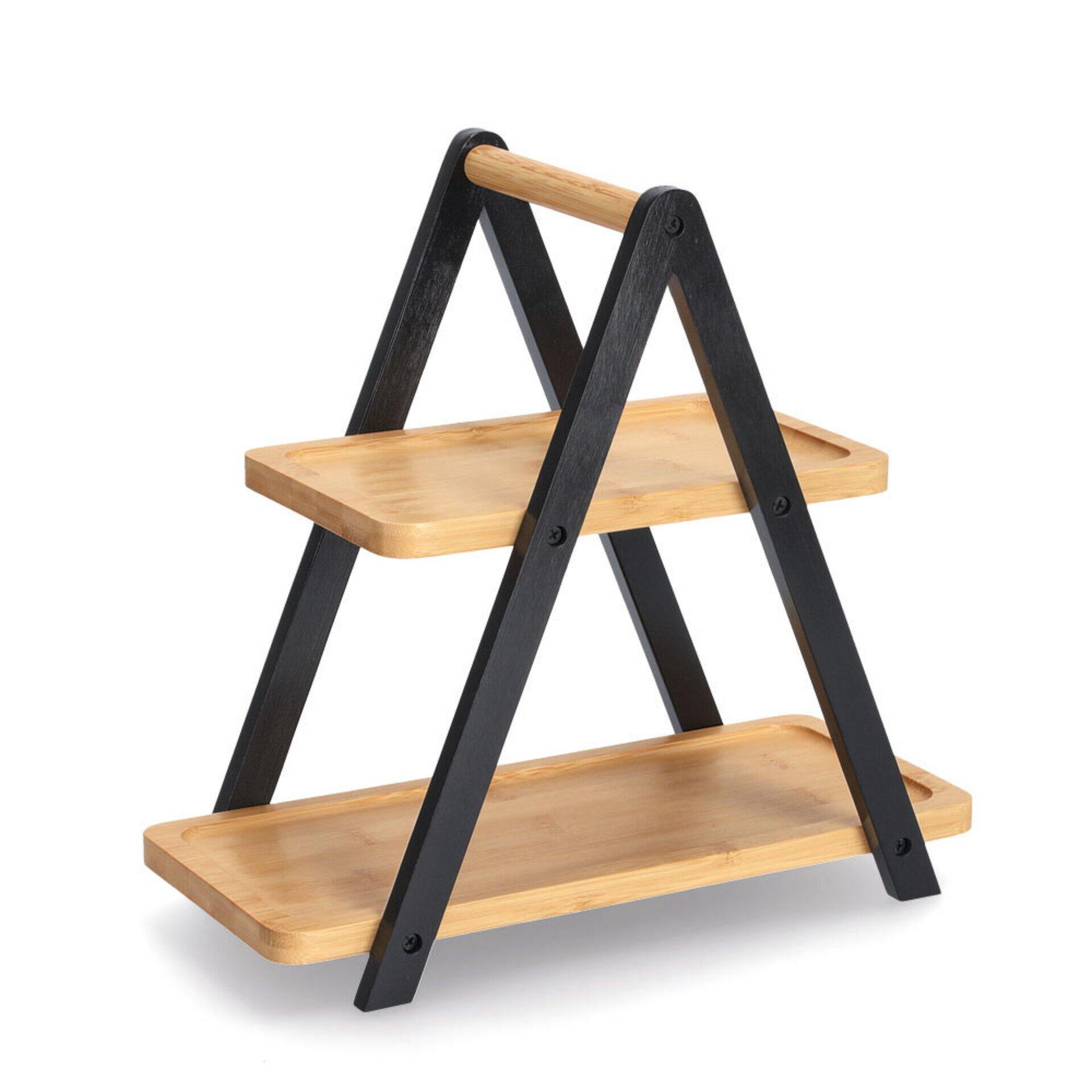 A-förmige Etagere aus Bambus und schwarzem Stahl mit drei horizontalen Ablageflächen und einem oberen Griff.
