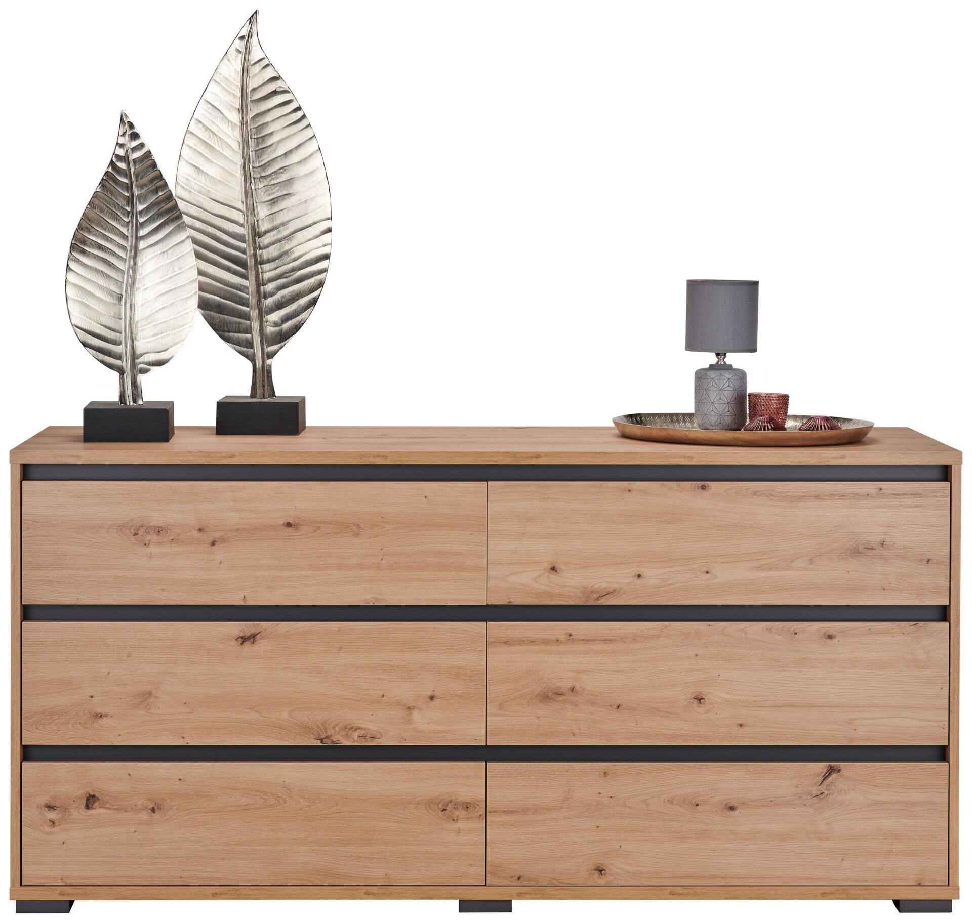 Sideboard, Line