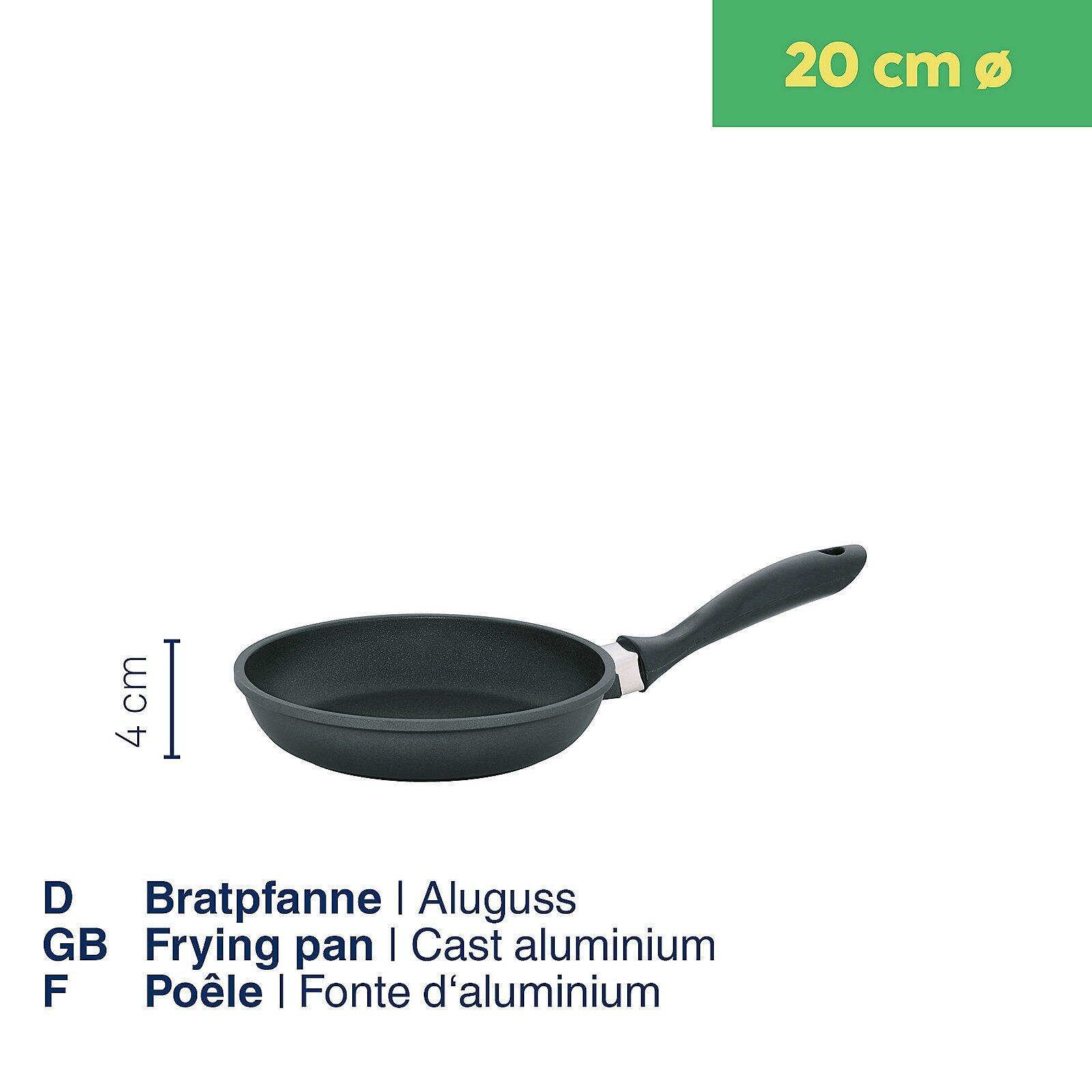 Bratpfanne Kerros, Ø20cm, H: 4cm, aus Aluminium mit schwarzer Beschichtung und schwarzem Griff, in Seitenansicht mit abgebellten Maßen.